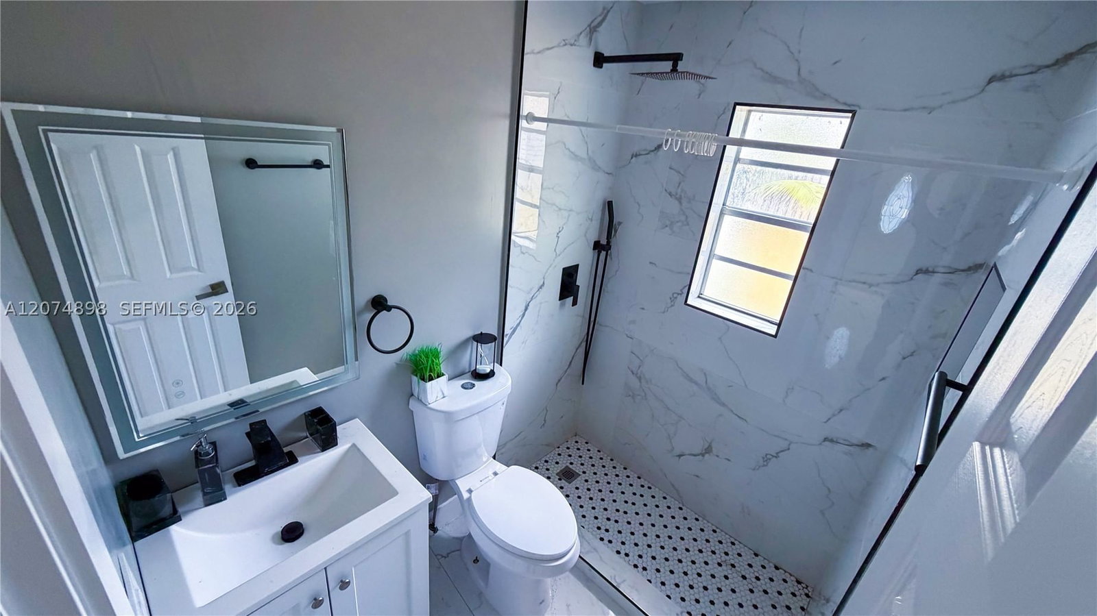 Real estate property located at 515 61st Ter, Broward, Cresthaven No 2, Hollywood, FL