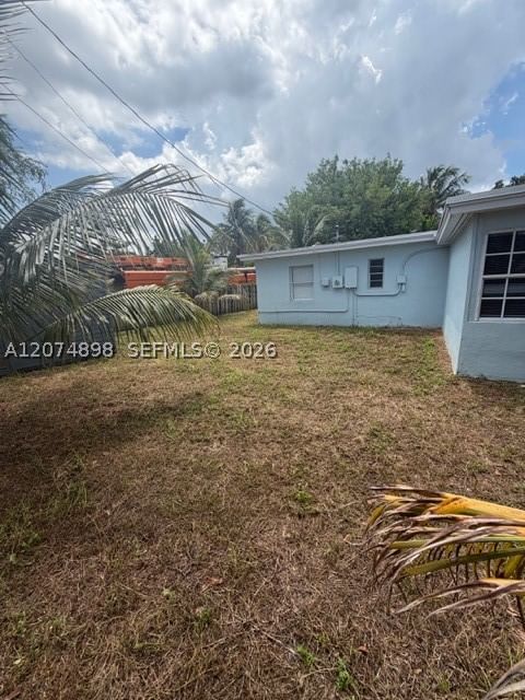 Real estate property located at 515 61st Ter, Broward, Cresthaven No 2, Hollywood, FL