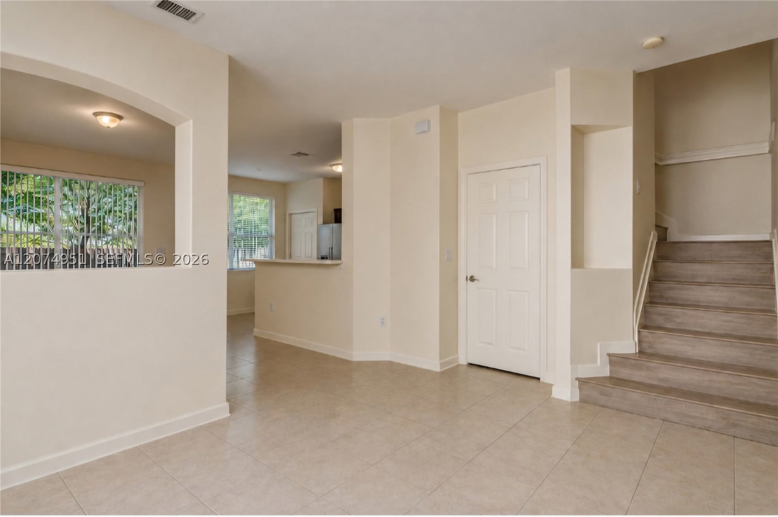 Real estate property located at 8171 107th Ct, Miami-dade, Islands At Doral 1st Addn, Doral, FL