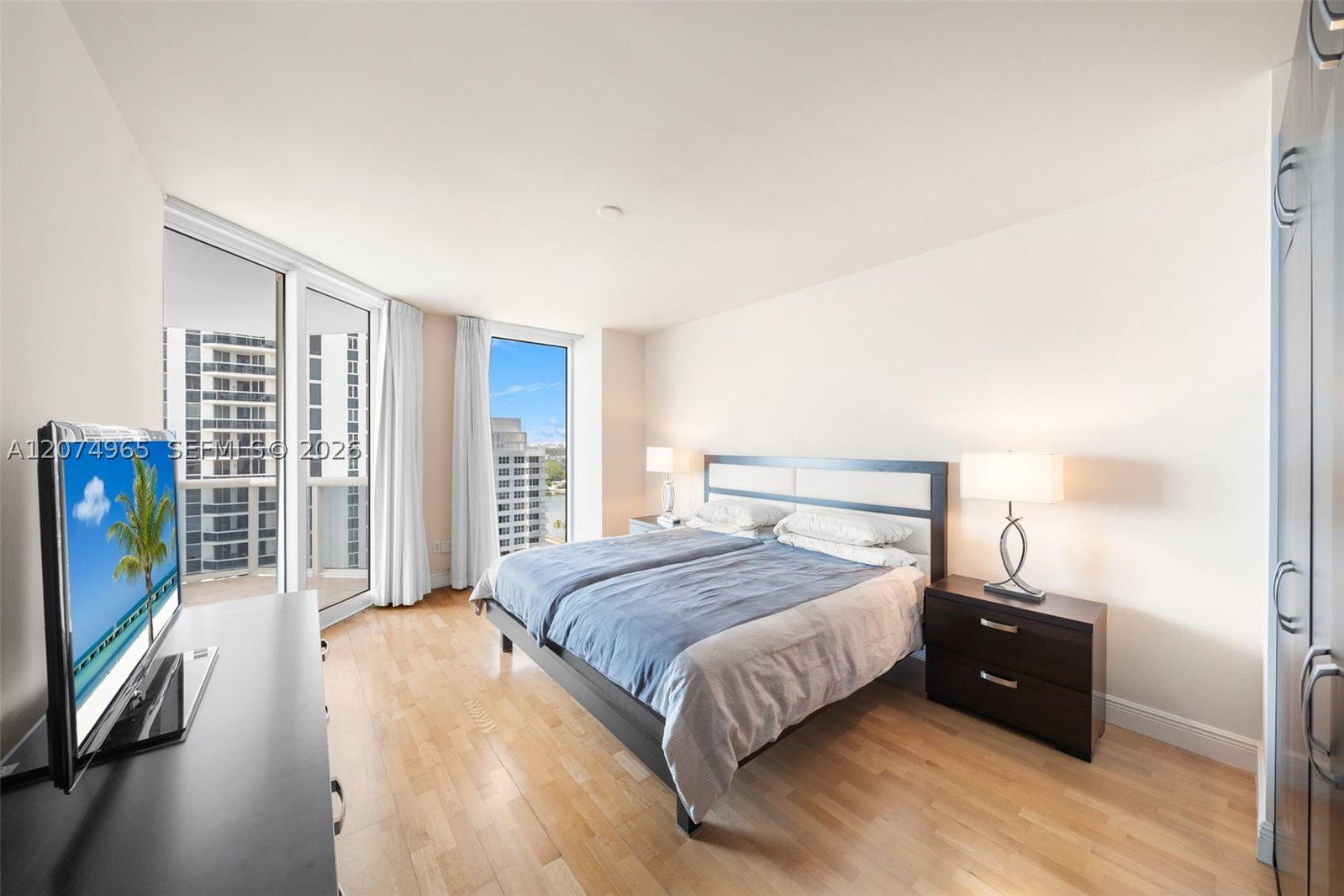 Real estate property located at 4779 Collins Ave #1804, Miami-dade, Blue Diamond Condo, Miami Beach, FL