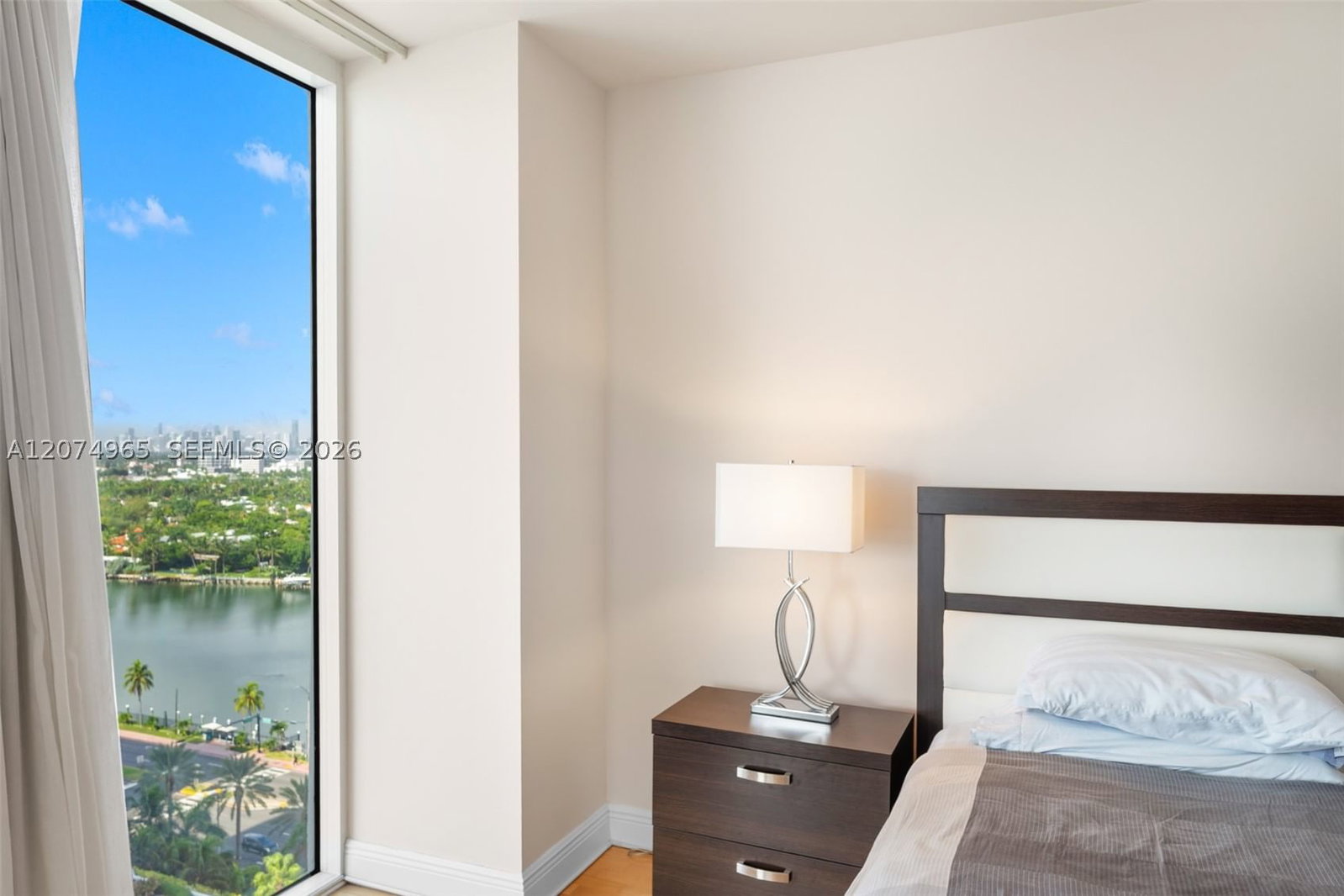Real estate property located at 4779 Collins Ave #1804, Miami-dade, Blue Diamond Condo, Miami Beach, FL