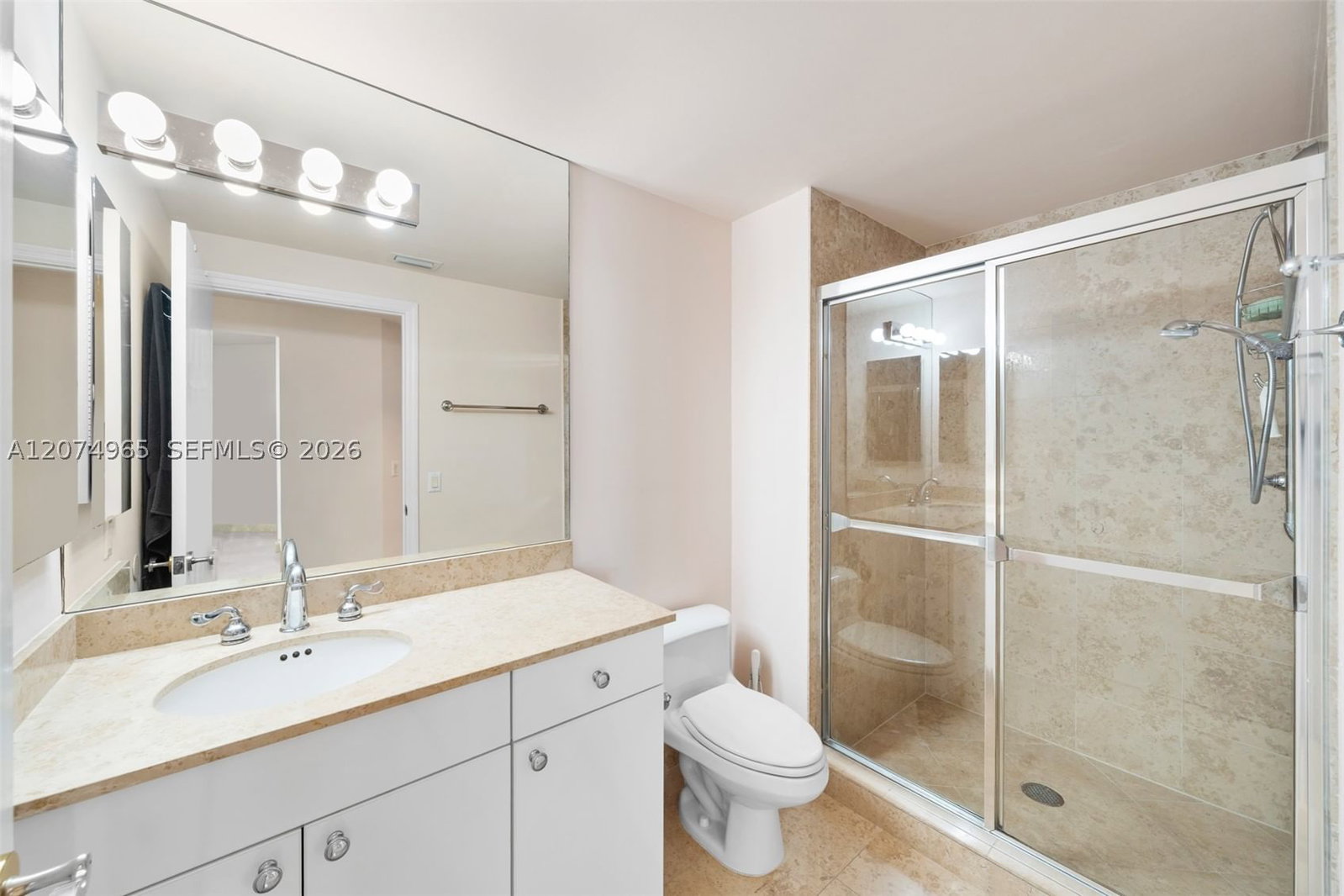 Real estate property located at 4779 Collins Ave #1804, Miami-dade, Blue Diamond Condo, Miami Beach, FL