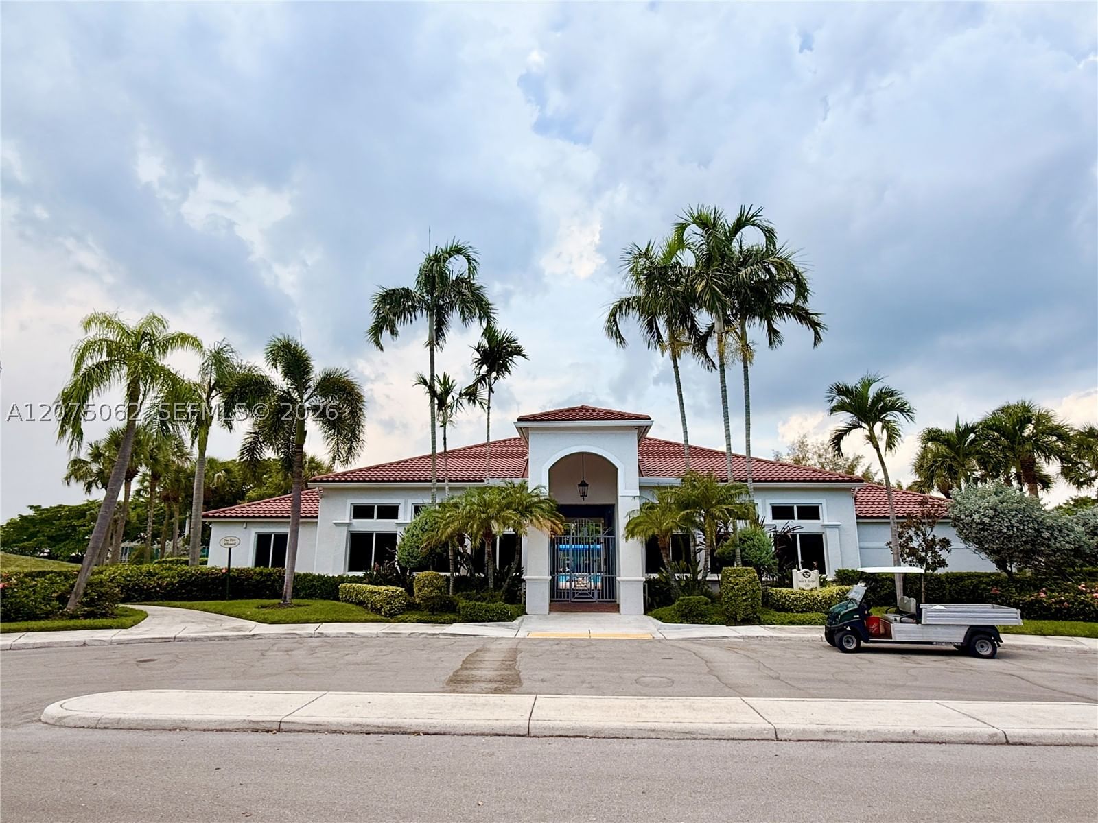 Real estate property located at 1140 Oysterwood St, Broward, Westlake Village, Hollywood, FL
