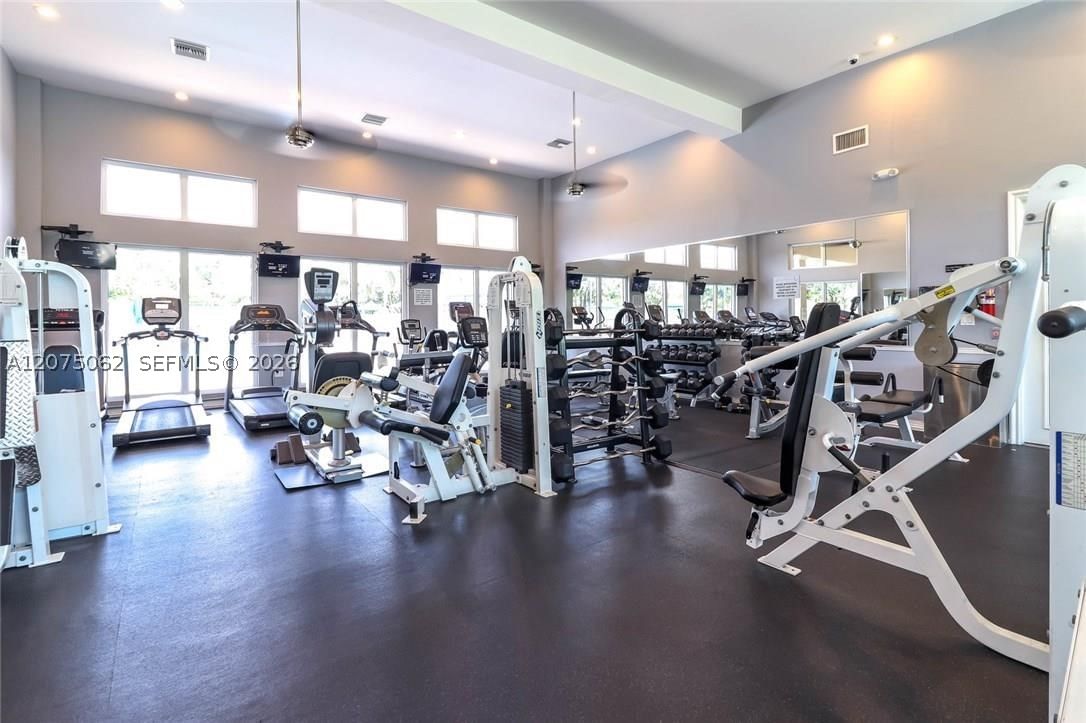 Real estate property located at 1140 Oysterwood St, Broward, Westlake Village, Hollywood, FL