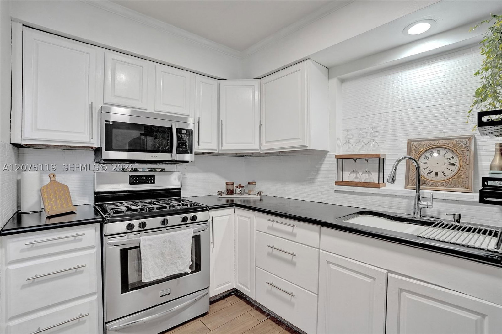 Real estate property located at 2701 Garfield St, Broward, Wilkes-barre Park, Hollywood, FL