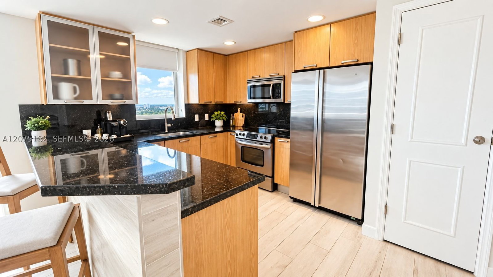 Real estate property located at 505 Fort Lauderdale Beach Blvd #1801, Broward, Q Club Resort & Residence, Fort Lauderdale, FL