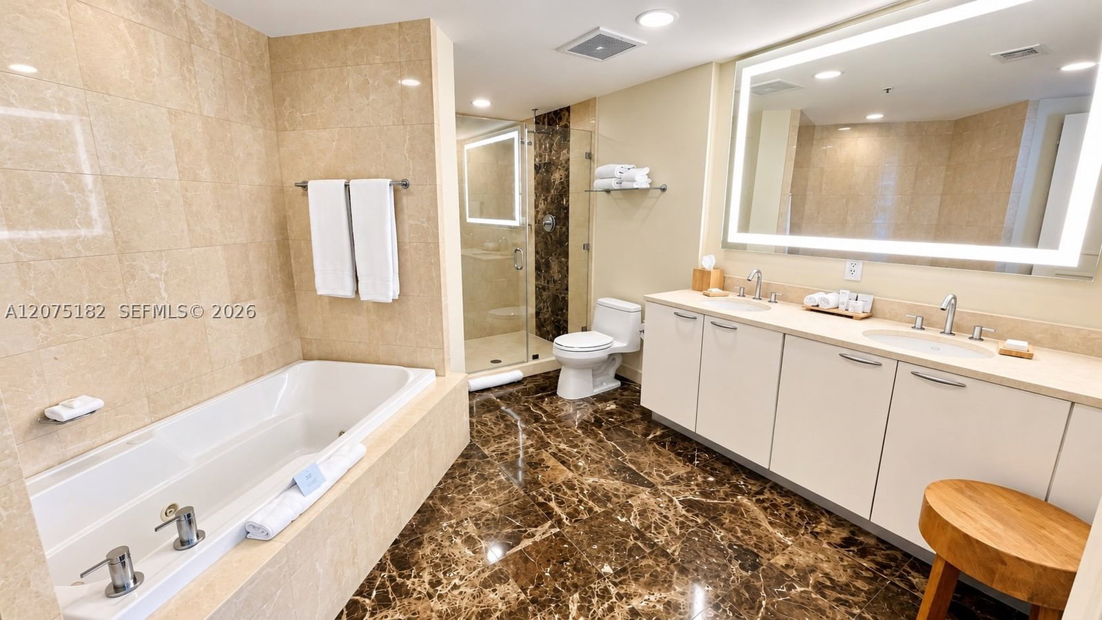 Real estate property located at 505 Fort Lauderdale Beach Blvd #1801, Broward, Q Club Resort & Residence, Fort Lauderdale, FL