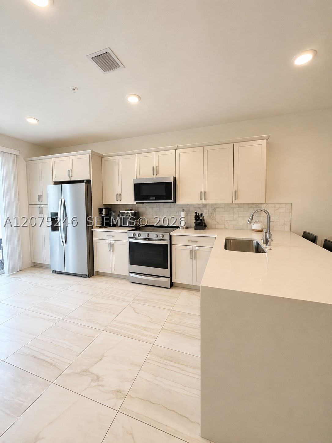 Real estate property located at 181 170th Ave, Broward, Merrick Square, Pembroke Pines, FL