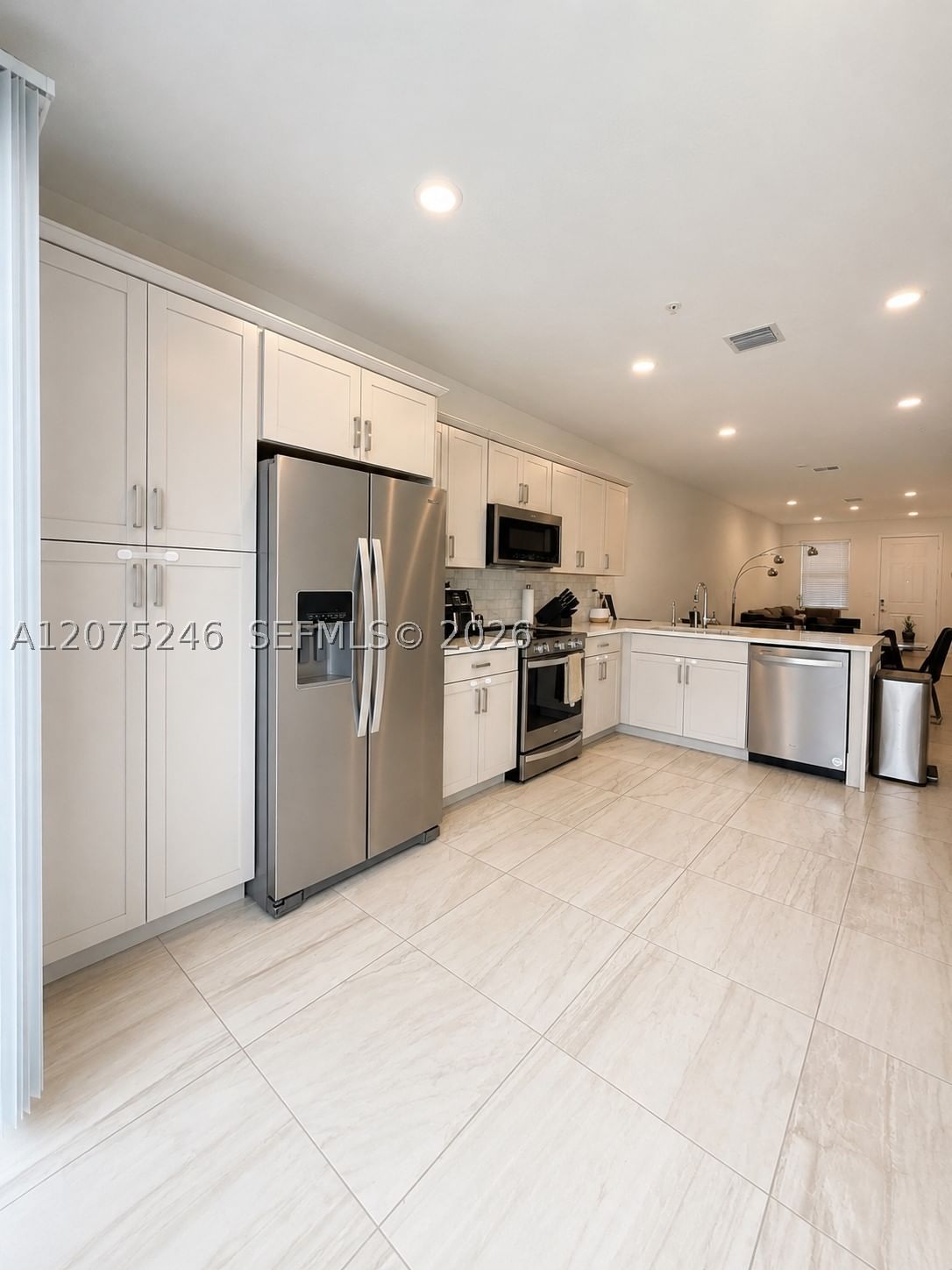Real estate property located at 181 170th Ave, Broward, Merrick Square, Pembroke Pines, FL