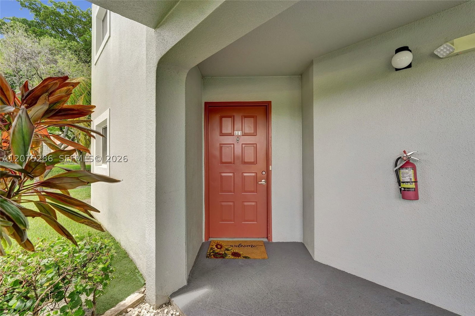 Real estate property located at 800 137th Ave #101G, Broward, Plymouth At Century Villa, Pembroke Pines, FL
