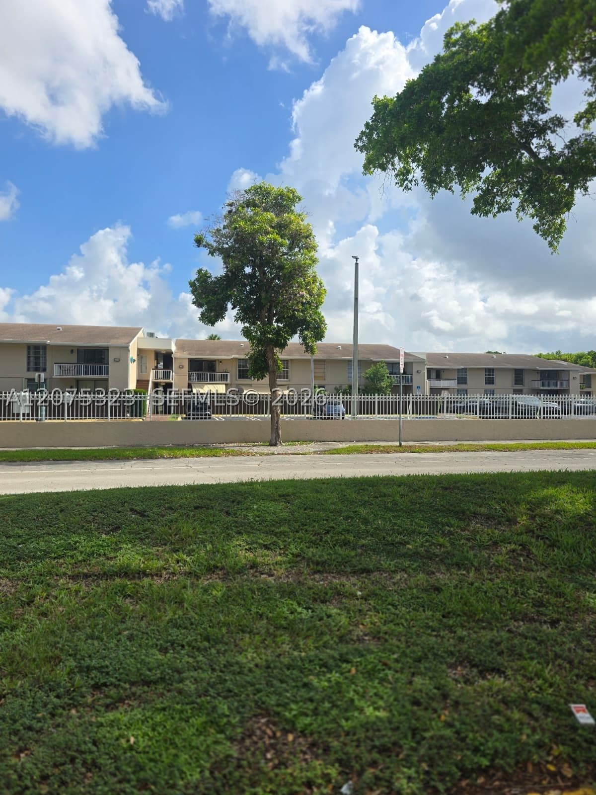 Real estate property located at 13791 66th St #258E, Miami-dade, The Meadows Lake North Co, Miami, FL