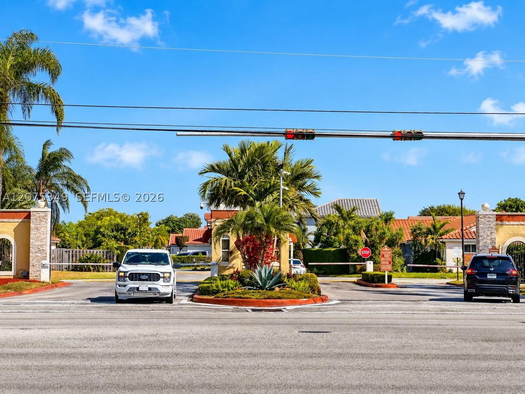 Real estate property located at 5214 190th St, Miami-dade, Monterrey 4th Addn, Miami Gardens, FL
