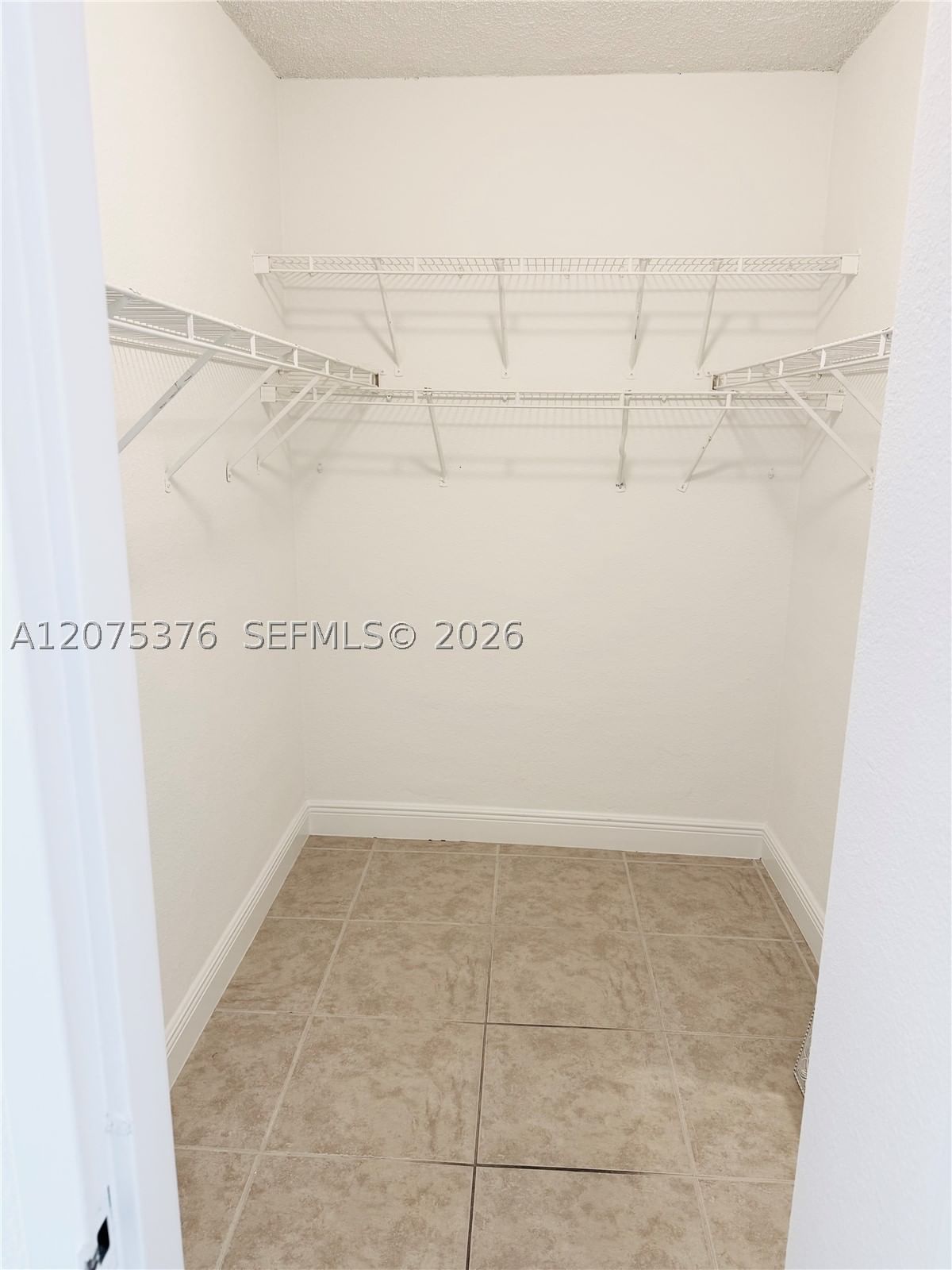 Real estate property located at 2501 Ocean Dr #439, Broward, Wave Condo, Hollywood, FL