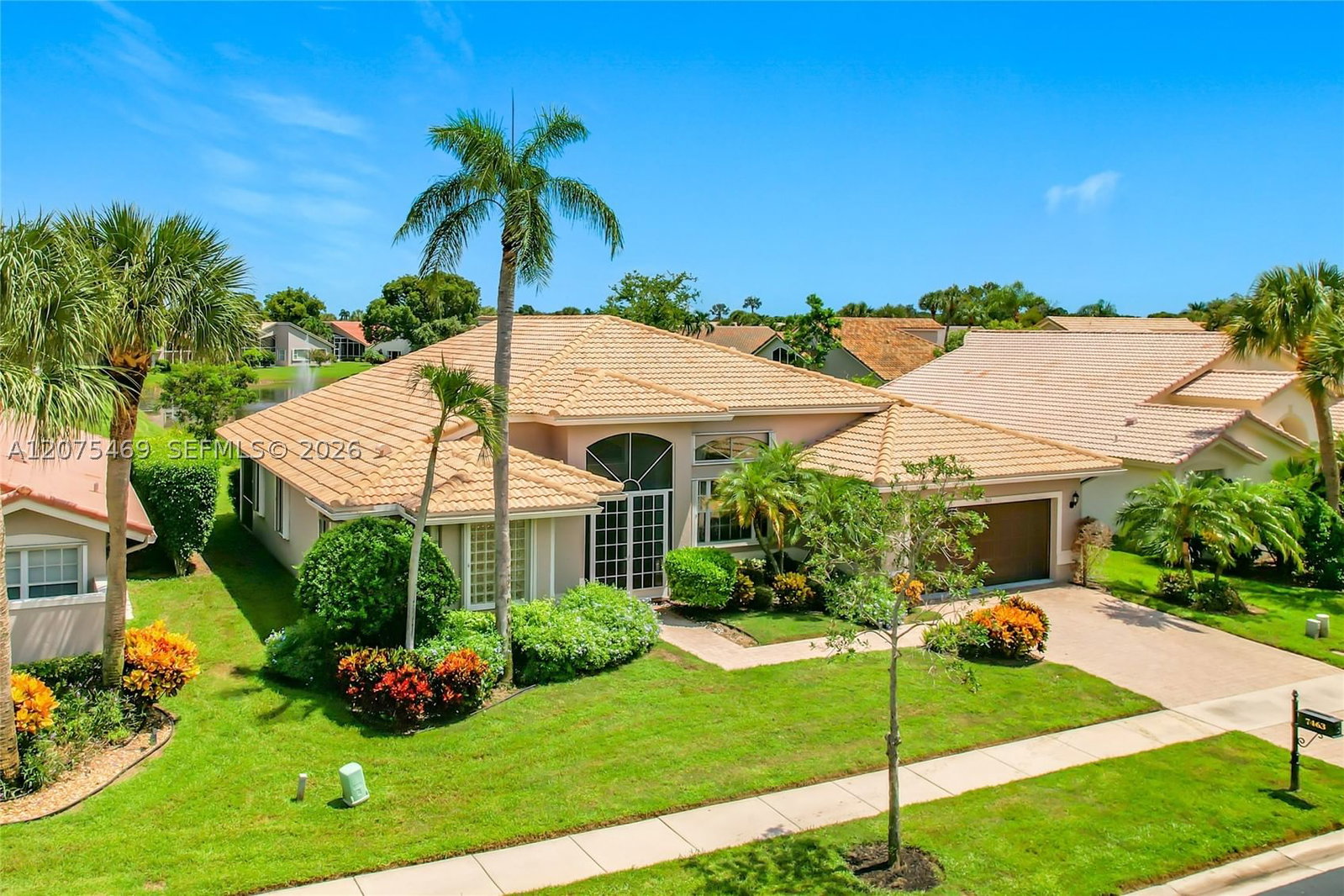 Real estate property located at 7463 Falls Rd W, Palm Beach, Lakeridge Falls, Boynton Beach, FL