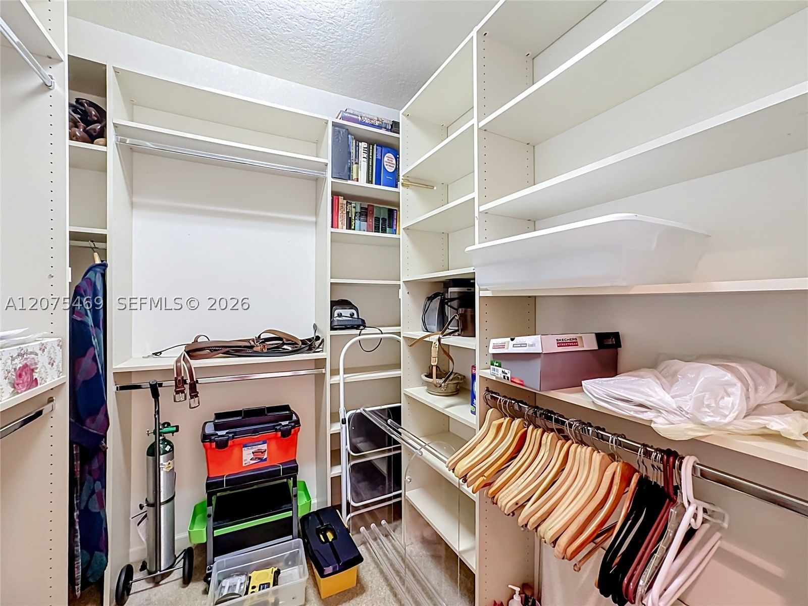 Real estate property located at 7463 Falls Rd W, Palm Beach, Lakeridge Falls, Boynton Beach, FL