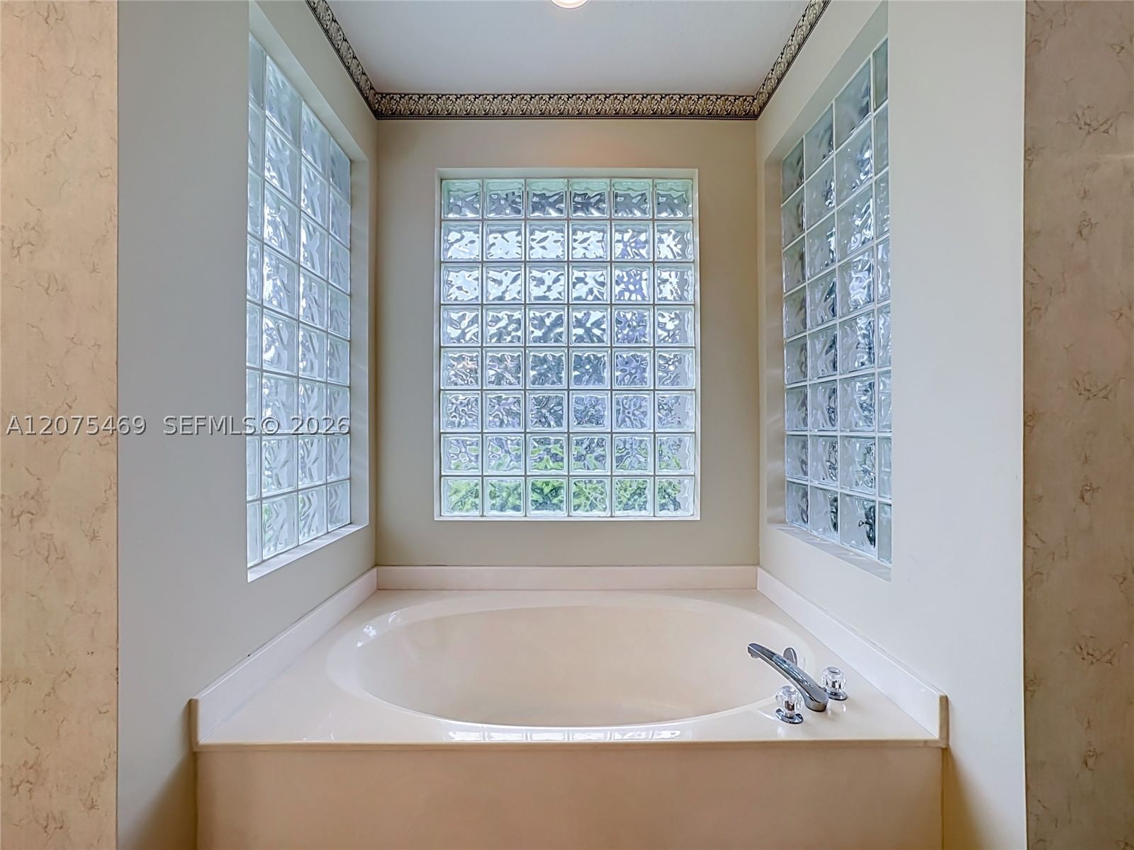 Real estate property located at 7463 Falls Rd W, Palm Beach, Lakeridge Falls, Boynton Beach, FL