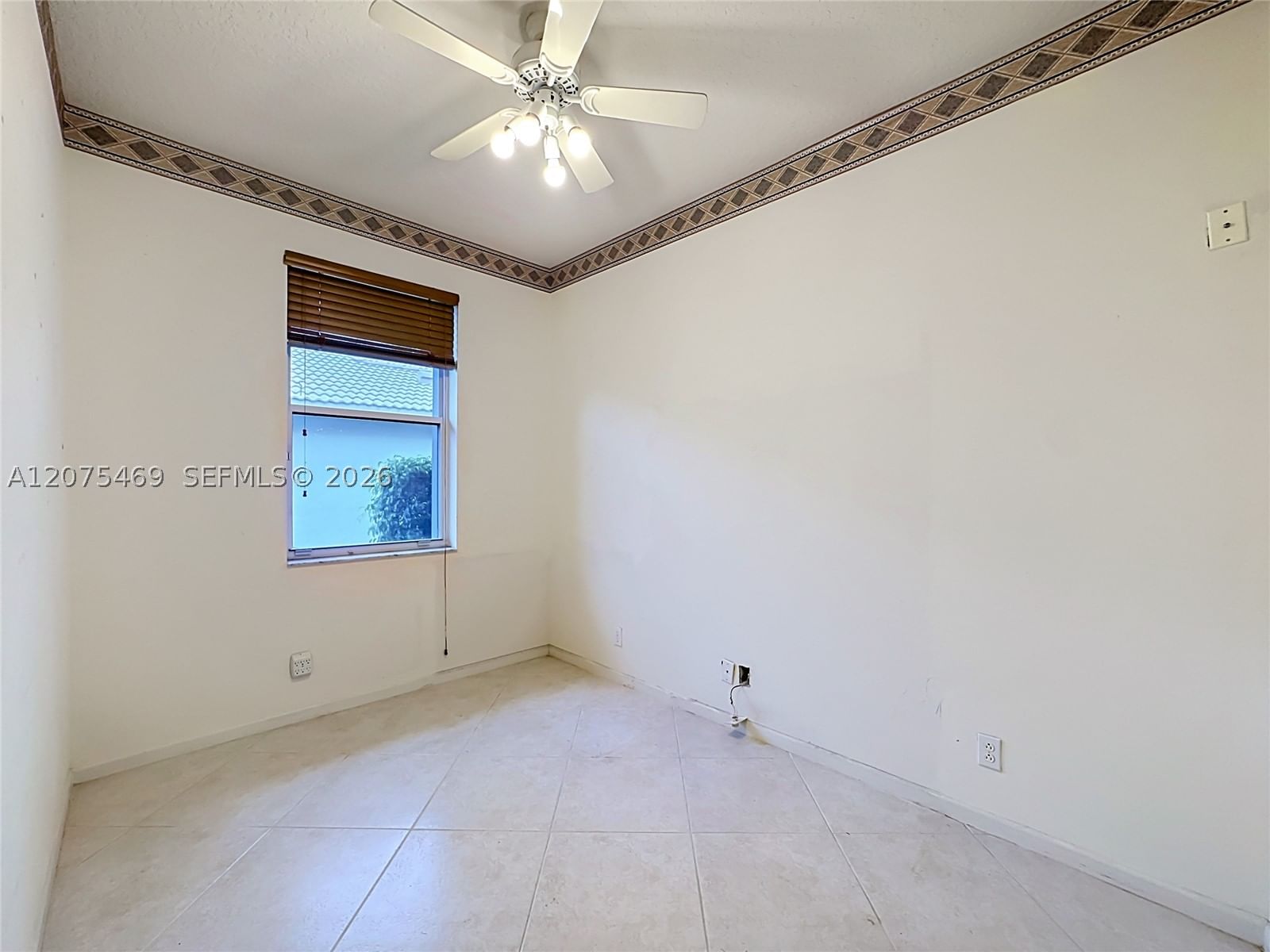 Real estate property located at 7463 Falls Rd W, Palm Beach, Lakeridge Falls, Boynton Beach, FL