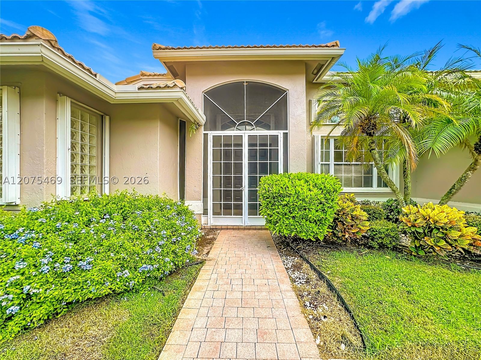 Real estate property located at 7463 Falls Rd W, Palm Beach, Lakeridge Falls, Boynton Beach, FL