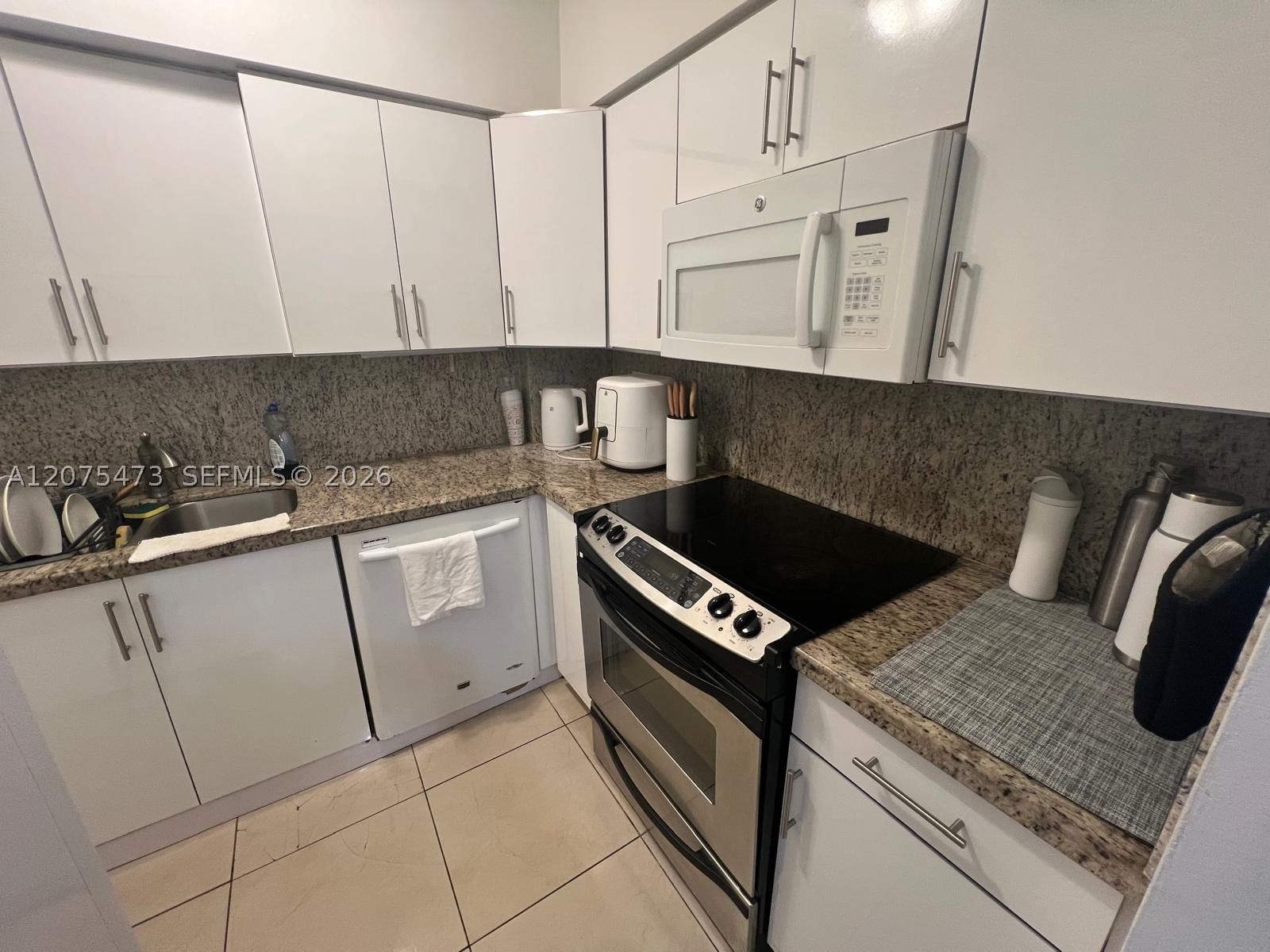 Real estate property located at 7441 Wayne Ave #3O, Miami-dade, Parkview Point Condo, Miami Beach, FL