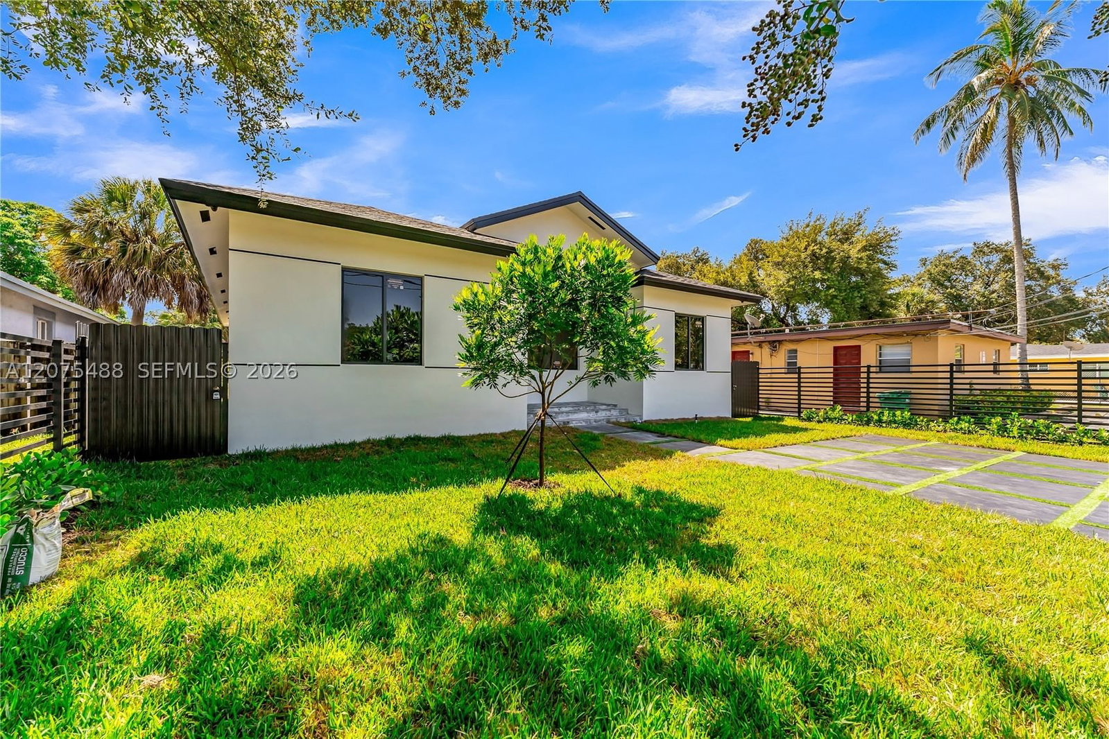 Real estate property located at 512 23rd Ave, Broward, River Gardens, Fort Lauderdale, FL