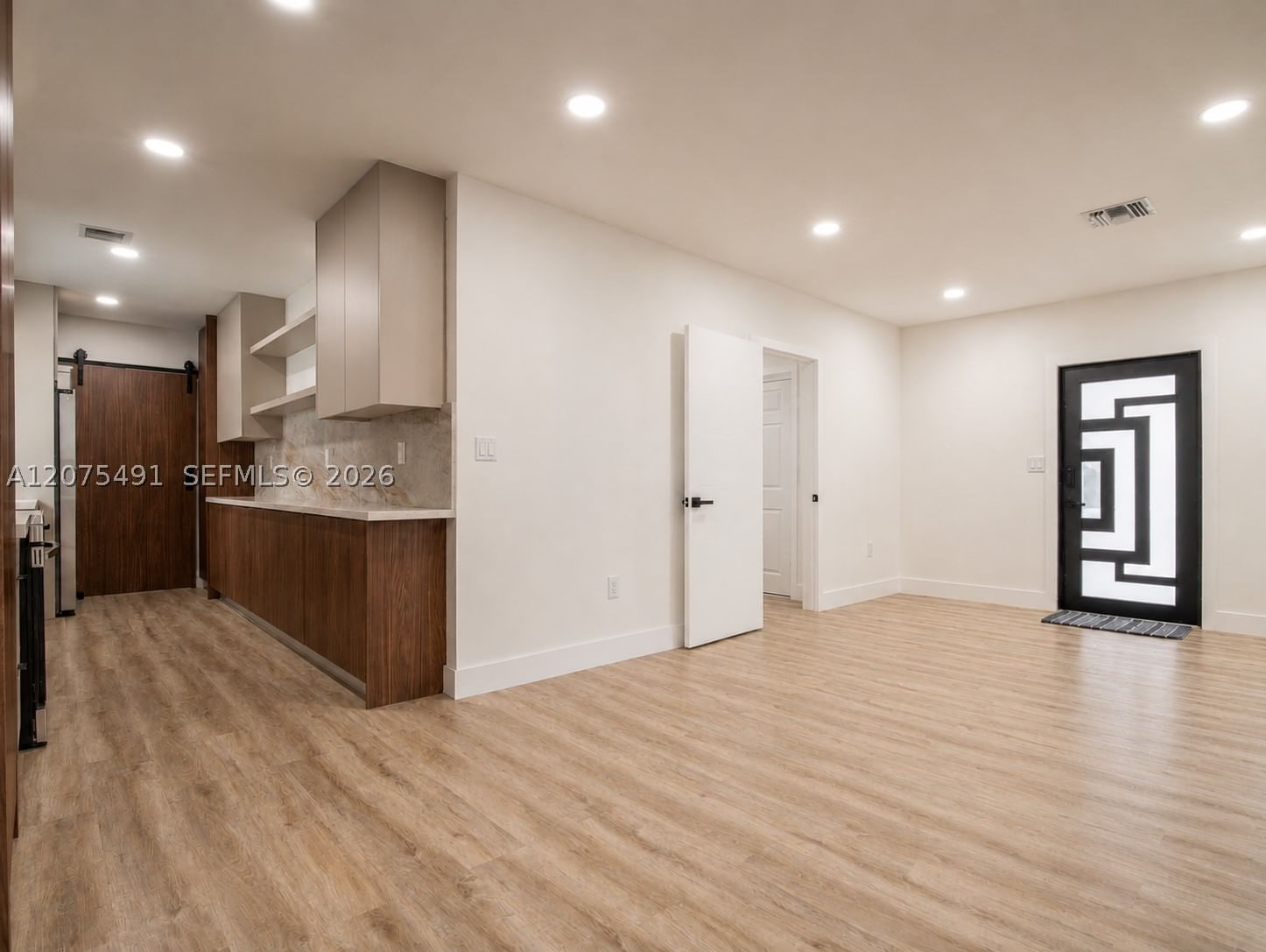 Real estate property located at 4212 98th Ave, Miami-dade, Fairlawn Ests 1st Addn, Miami, FL