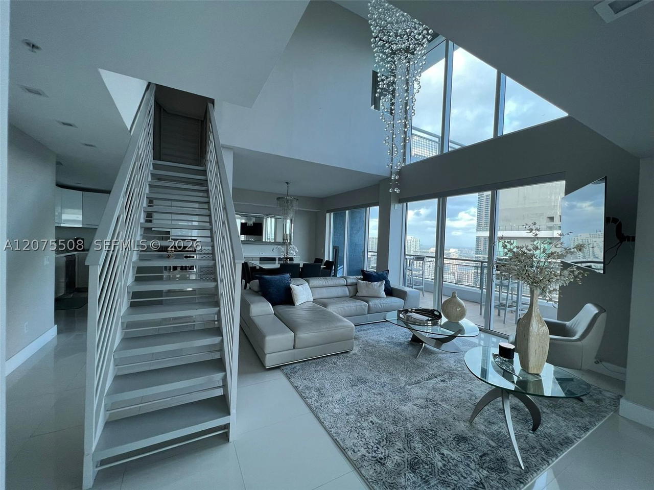 Real estate property located at 60 13th St #5210, Miami-dade, Infinity At Brickell Cond, Miami, FL