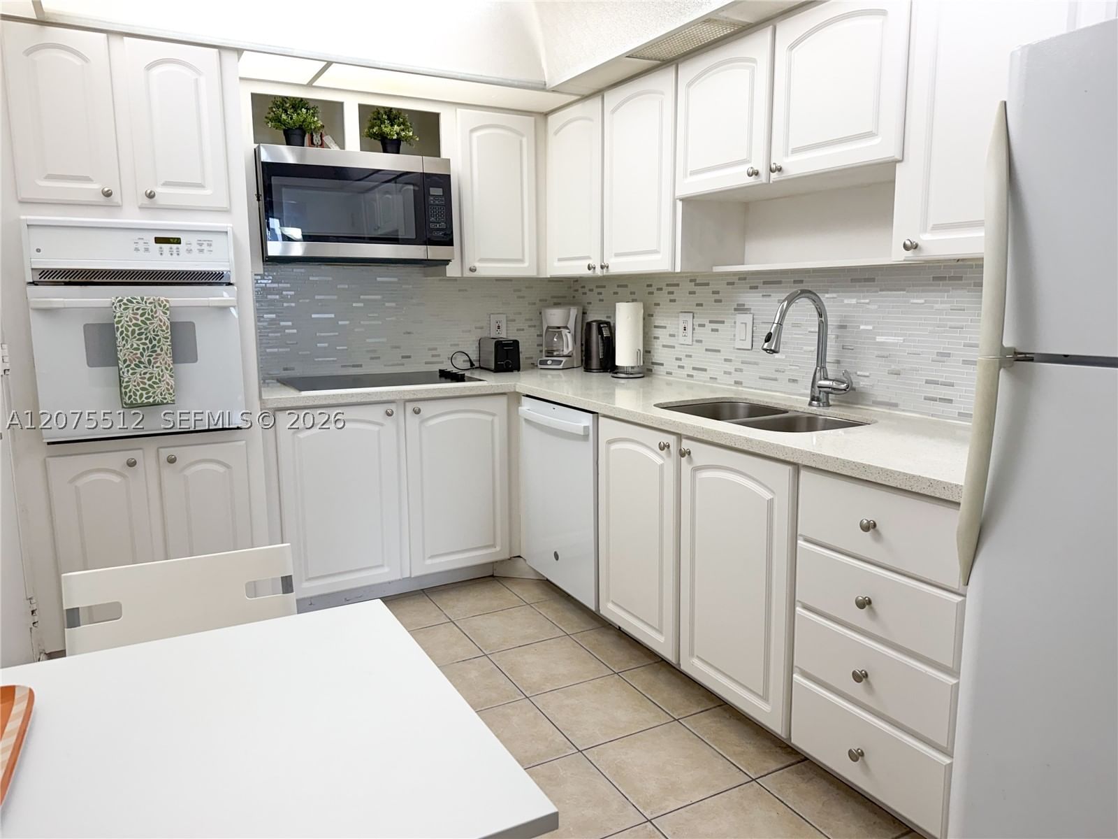 Real estate property located at 3901 Ocean Dr #15O, Broward, Tides On Hollywood Beach, Hollywood, FL