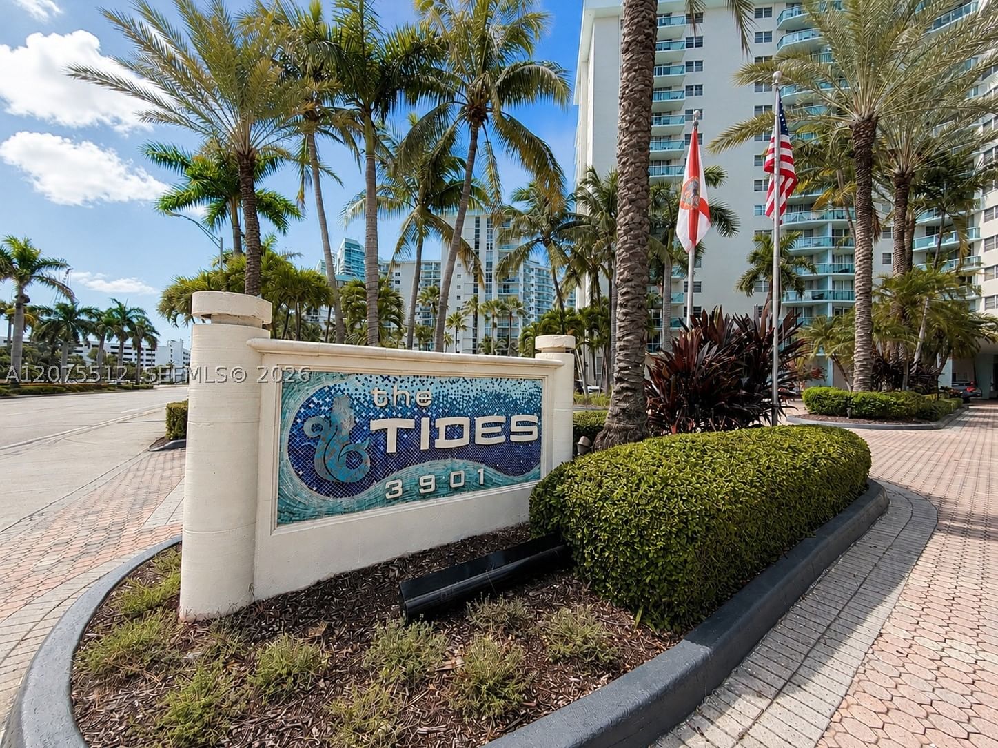 Real estate property located at 3901 Ocean Dr #15O, Broward, Tides On Hollywood Beach, Hollywood, FL