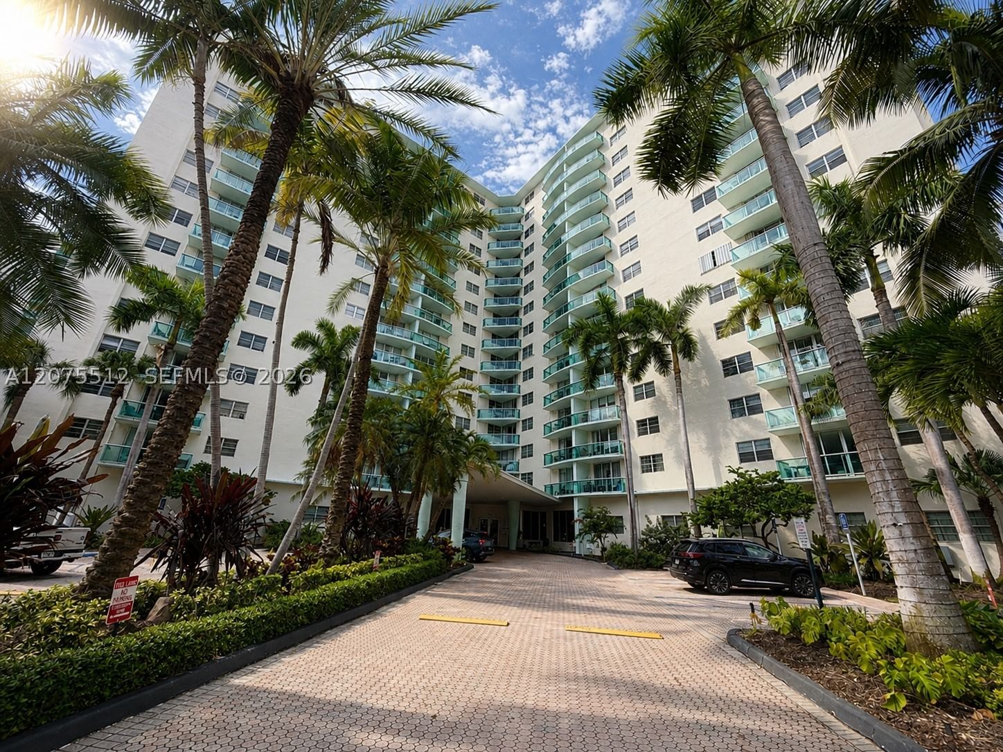 Real estate property located at 3901 Ocean Dr #15O, Broward, Tides On Hollywood Beach, Hollywood, FL