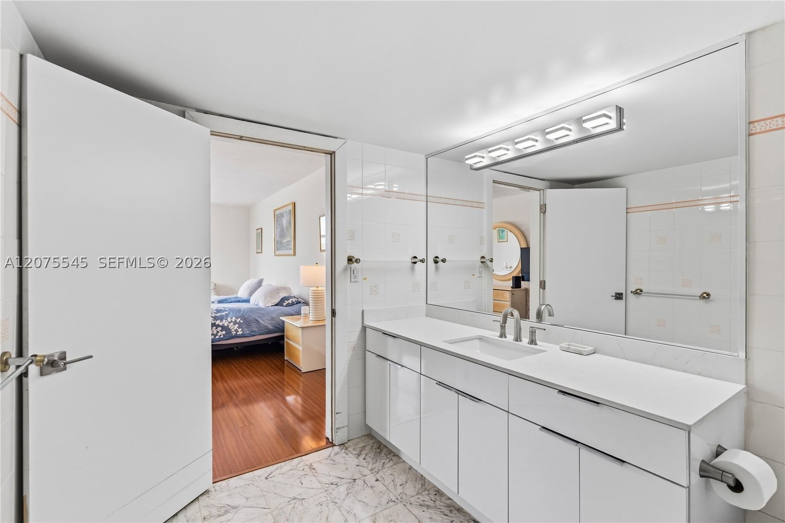 Real estate property located at 5001 Collins Ave #3B, Miami-dade, The Carriage Club South, Miami Beach, FL