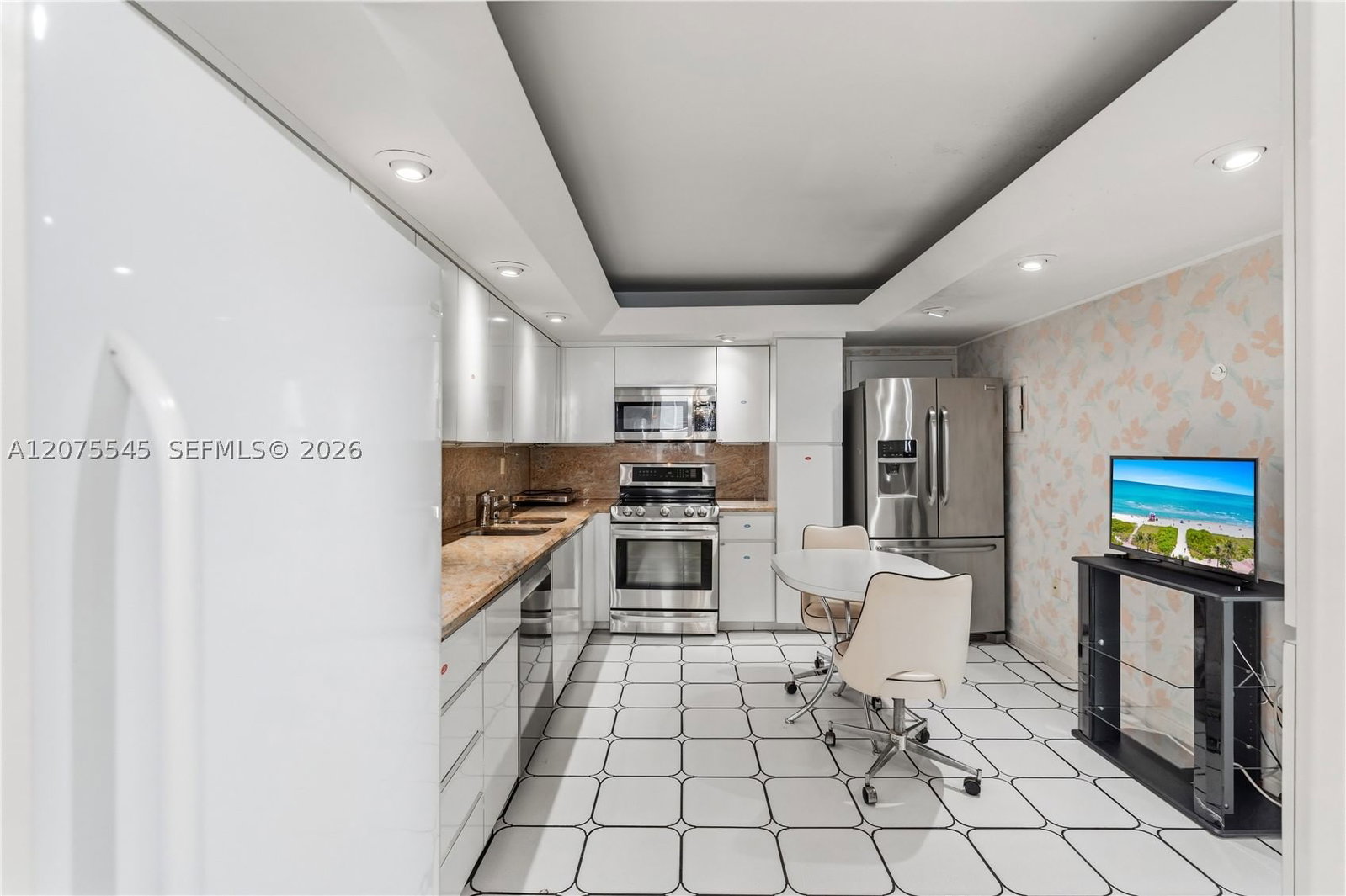 Real estate property located at 5001 Collins Ave #3B, Miami-dade, The Carriage Club South, Miami Beach, FL