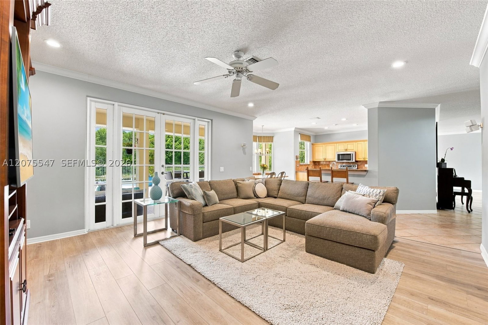 Real estate property located at 861 Crestview Cir, Broward, Highland Meadows, Weston, FL