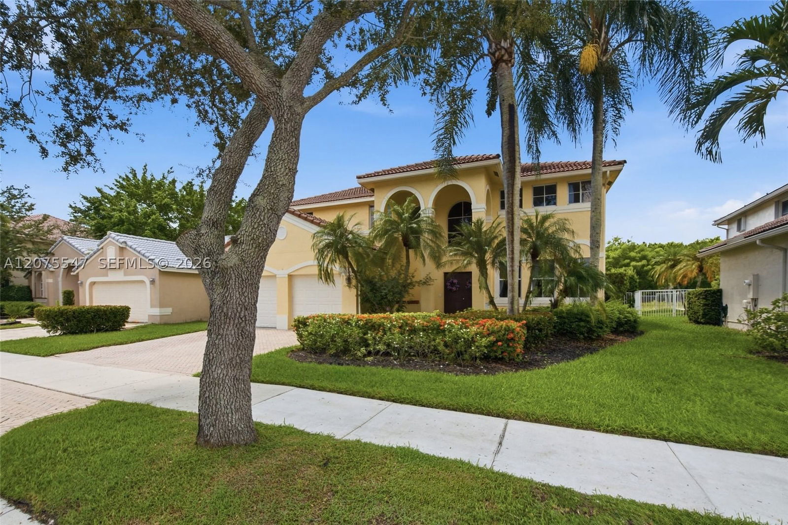 Real estate property located at 861 Crestview Cir, Broward, Highland Meadows, Weston, FL