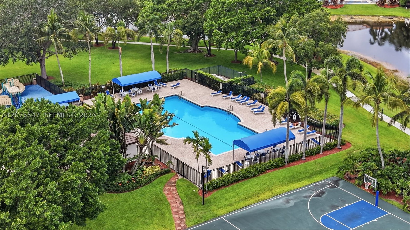 Real estate property located at 861 Crestview Cir, Broward, Highland Meadows, Weston, FL