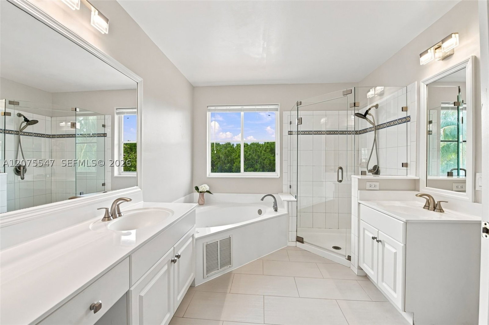 Real estate property located at 861 Crestview Cir, Broward, Highland Meadows, Weston, FL