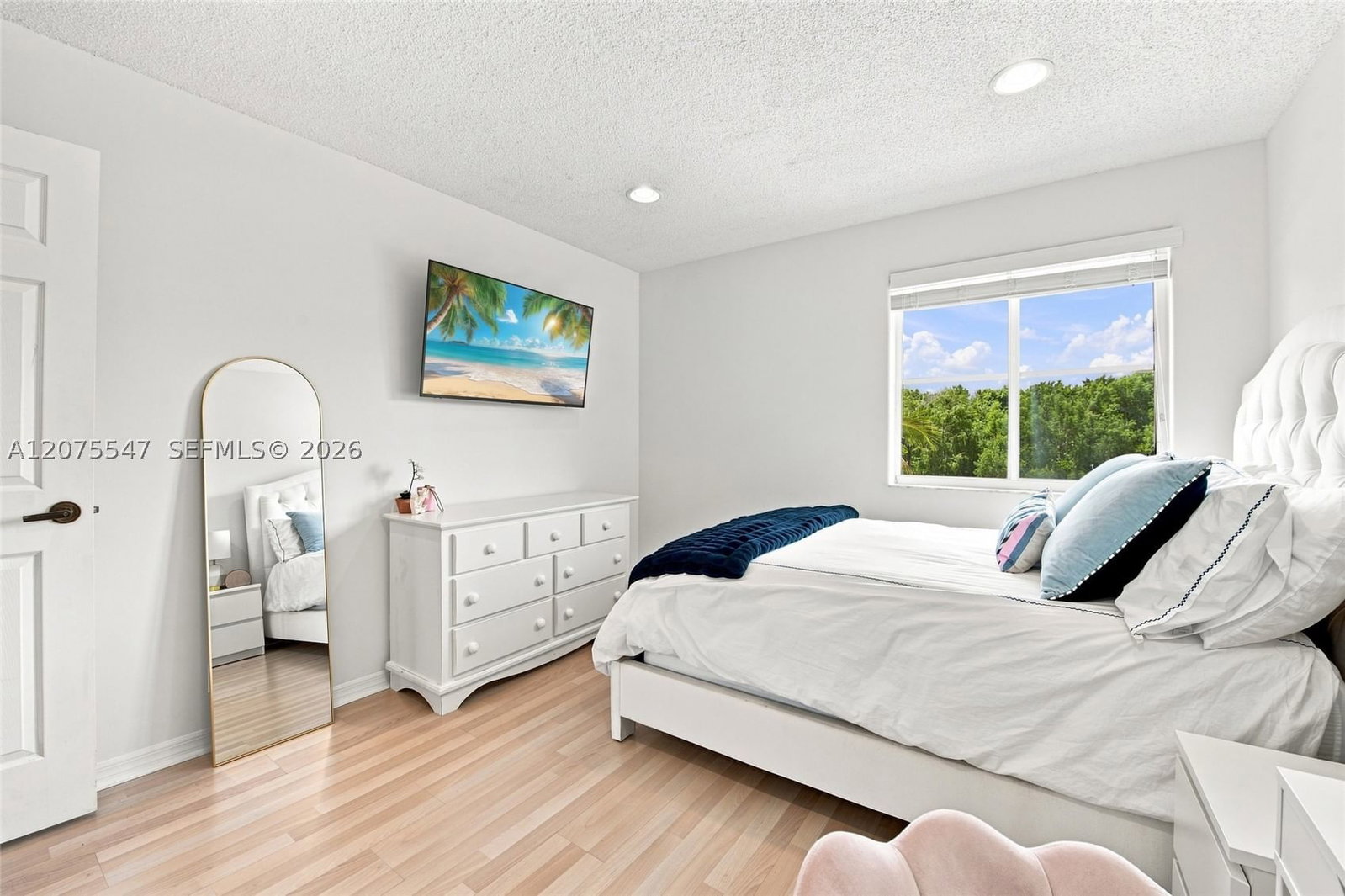 Real estate property located at 861 Crestview Cir, Broward, Highland Meadows, Weston, FL