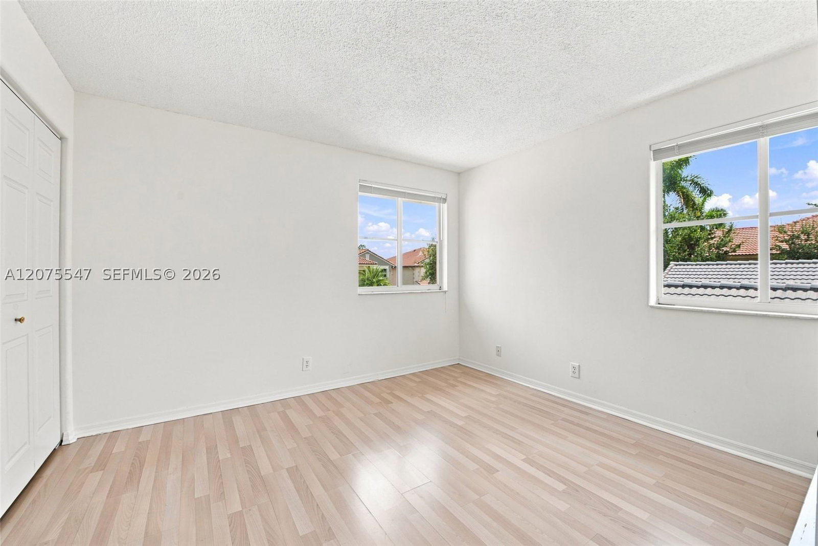Real estate property located at 861 Crestview Cir, Broward, Highland Meadows, Weston, FL