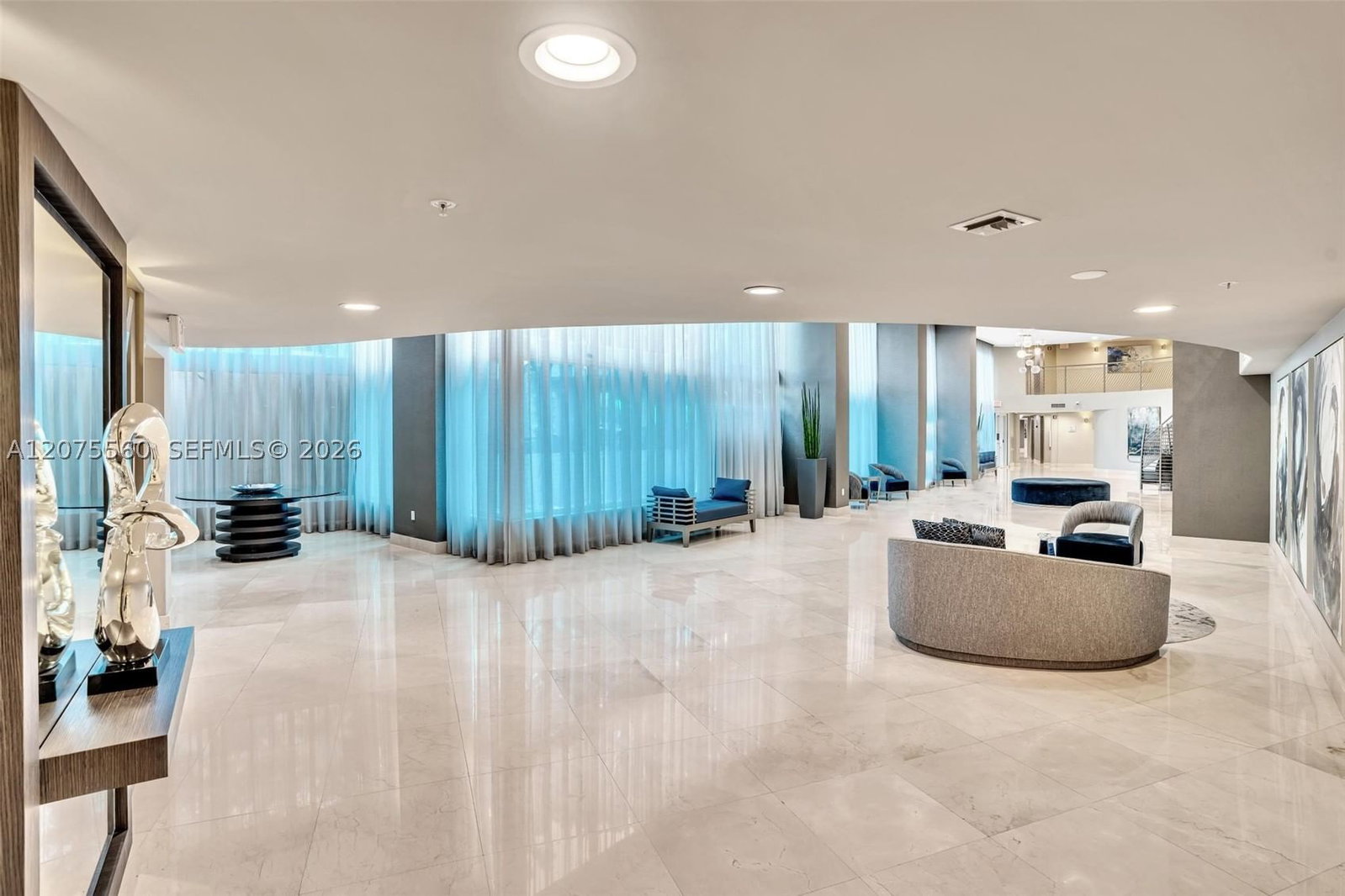 Real estate property located at 3370 Hidden Bay Dr #815, Miami-dade, 100 Hidden Bay Condo, Aventura, FL