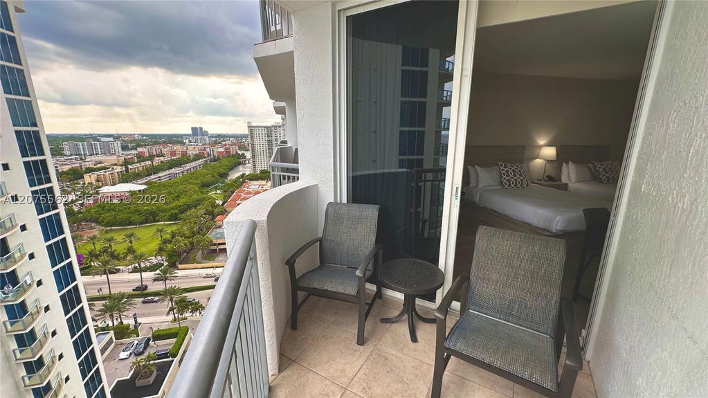 Real estate property located at 17375 Collins Ave #2003, Miami-dade, Ocean Point Beach Club Co, Sunny Isles Beach, FL