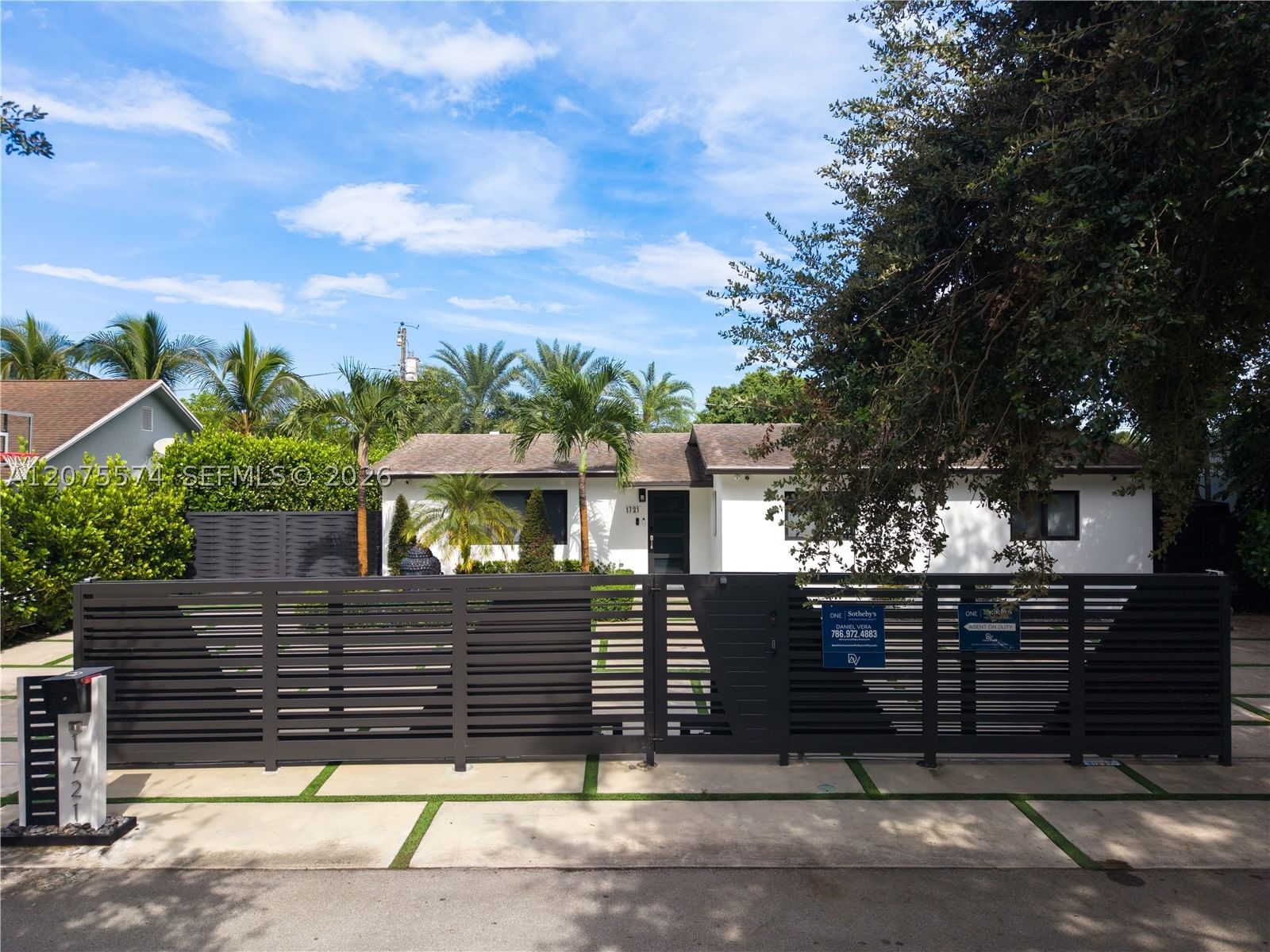 Real estate property located at 1721 96th Ave, Broward, Everglades Sugar & Land C, Miramar, FL