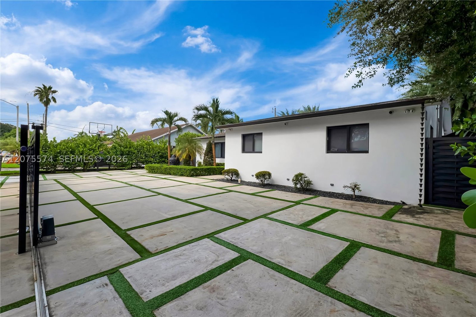 Real estate property located at 1721 96th Ave, Broward, Everglades Sugar & Land C, Miramar, FL