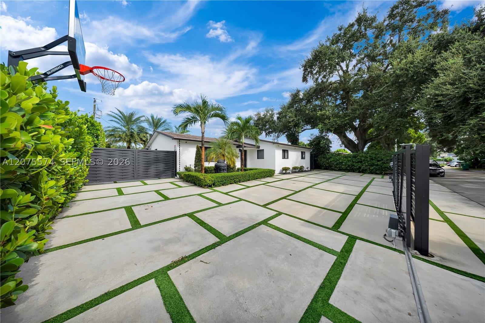 Real estate property located at 1721 96th Ave, Broward, Everglades Sugar & Land C, Miramar, FL