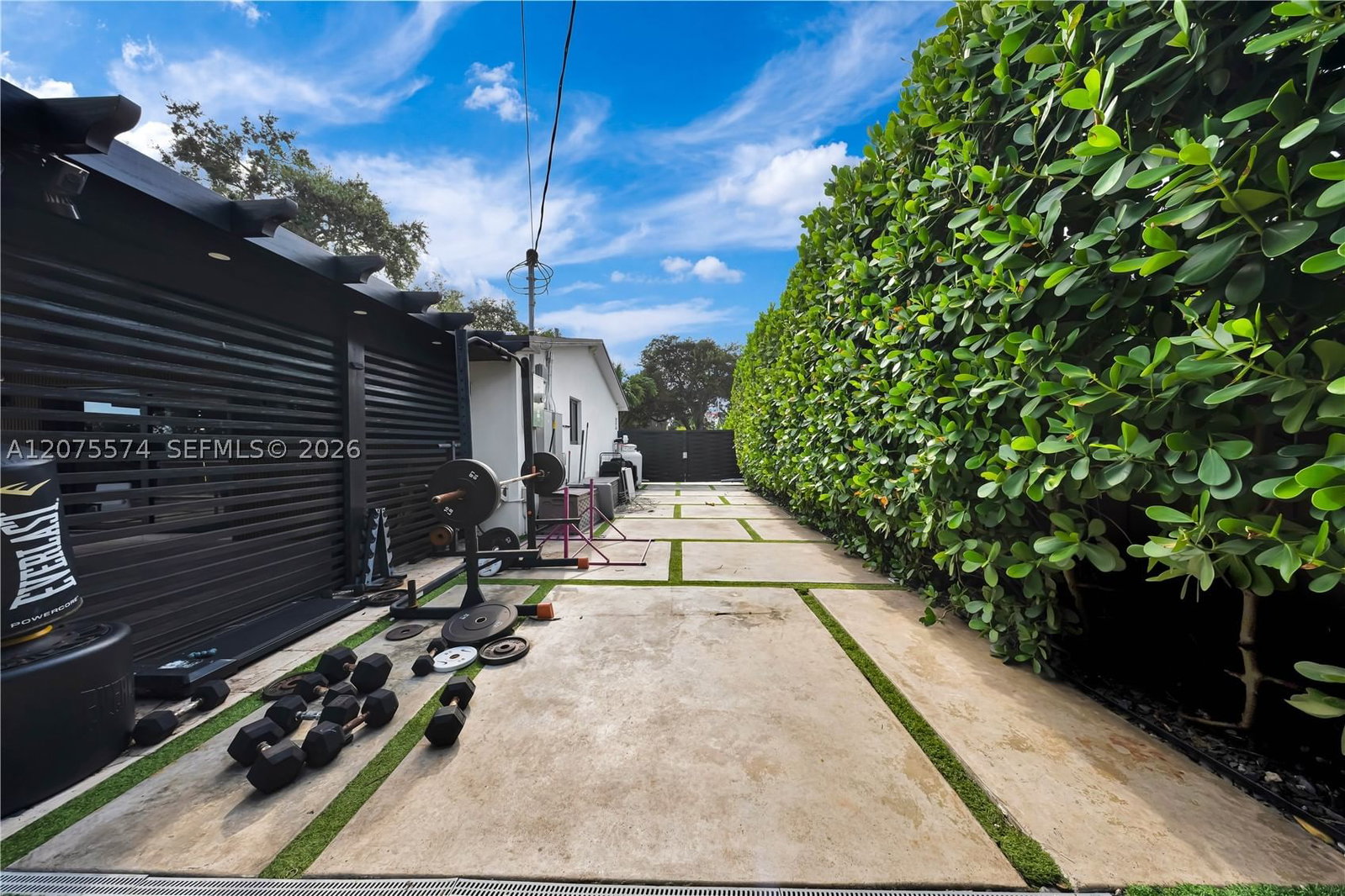 Real estate property located at 1721 96th Ave, Broward, Everglades Sugar & Land C, Miramar, FL