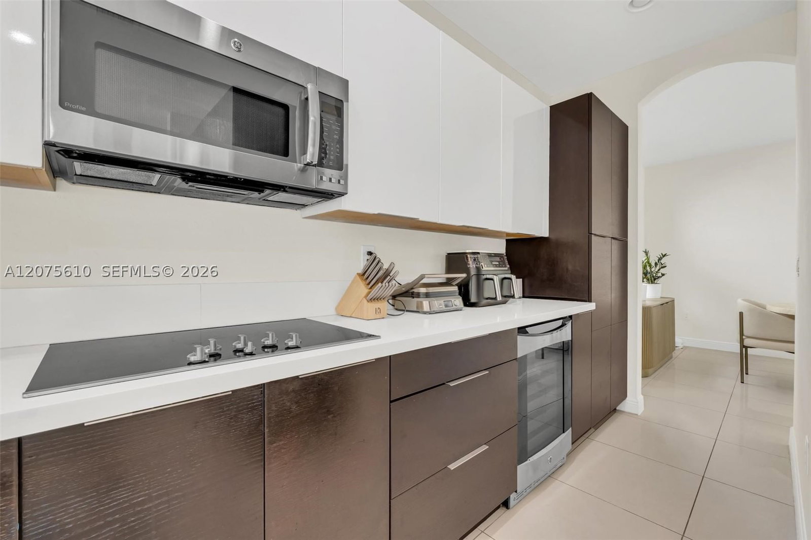 Real estate property located at 10204 86th St, Miami-dade, Grand Bay North, Doral, FL
