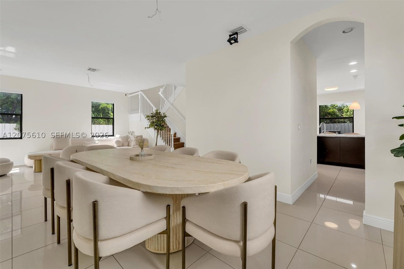 Real estate property located at 10204 86th St, Miami-dade, Grand Bay North, Doral, FL