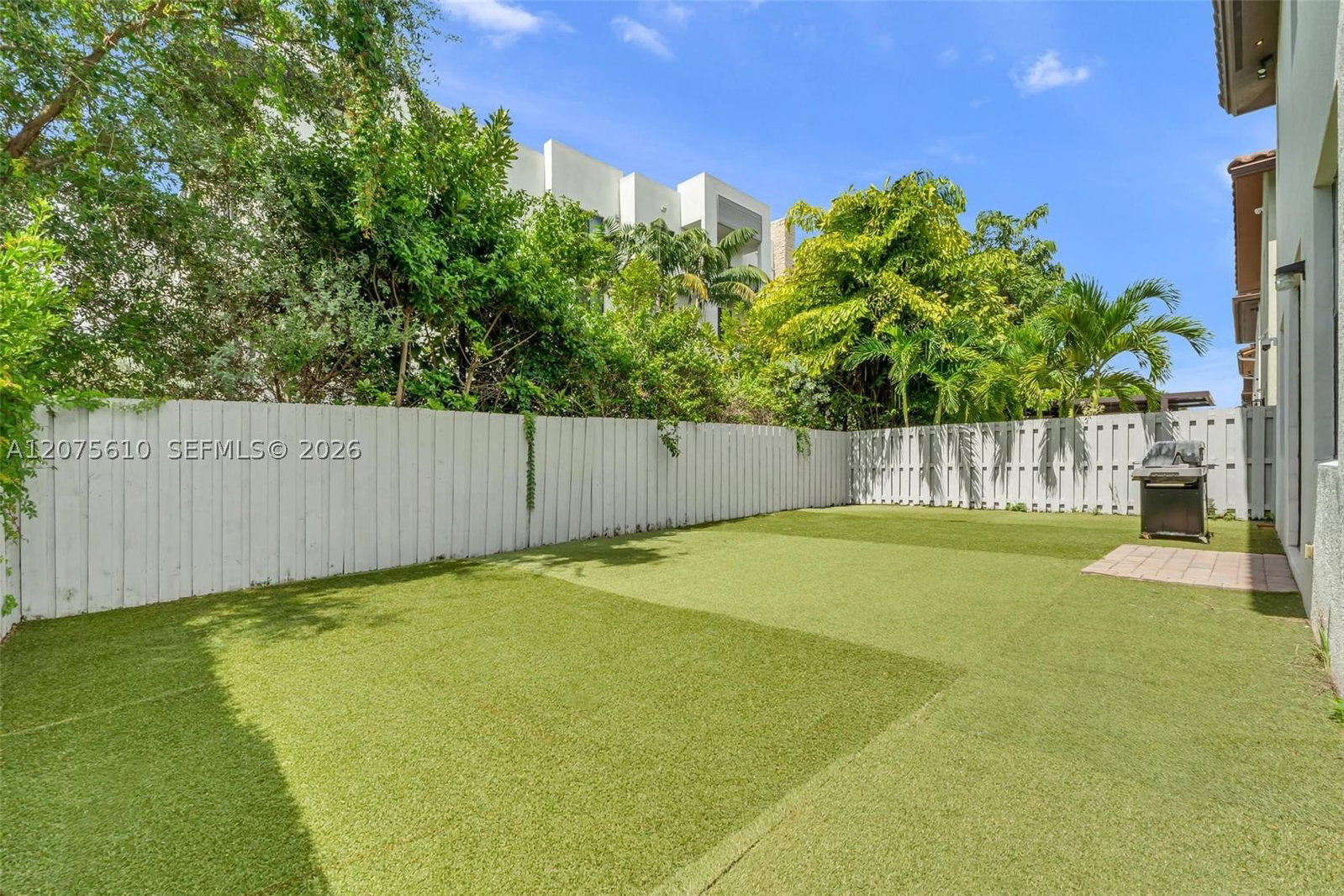 Real estate property located at 10204 86th St, Miami-dade, Grand Bay North, Doral, FL