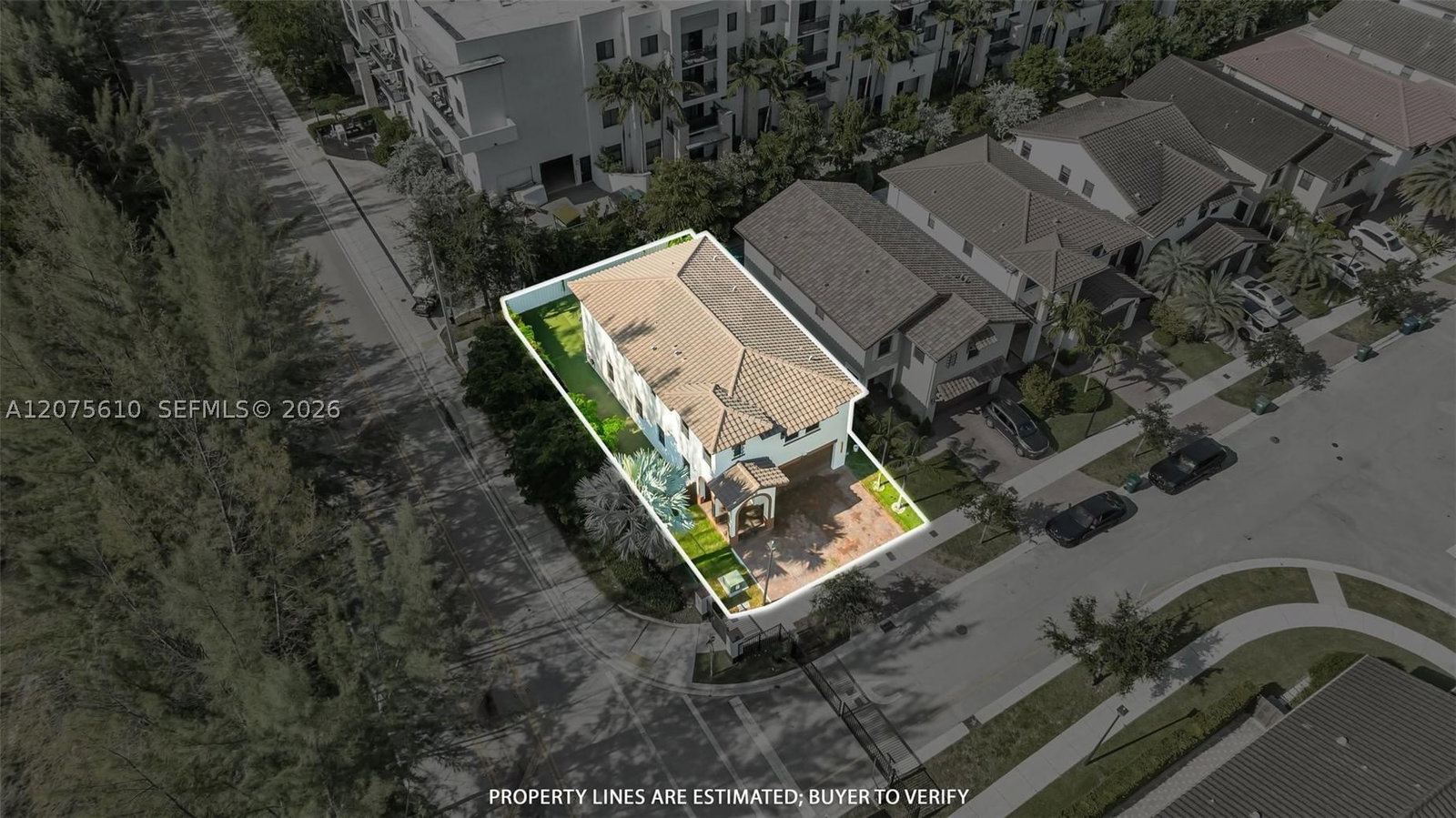 Real estate property located at 10204 86th St, Miami-dade, Grand Bay North, Doral, FL