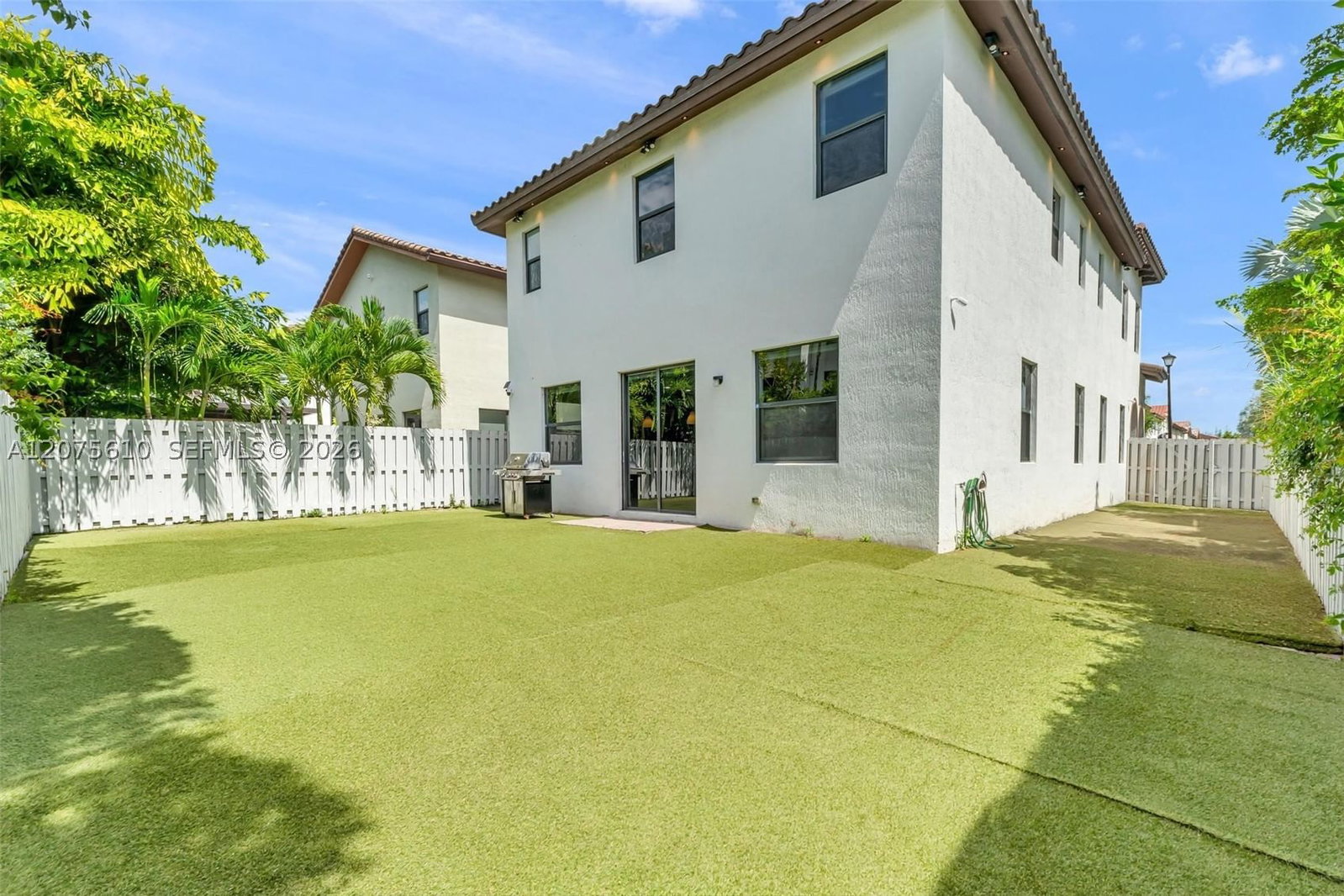 Real estate property located at 10204 86th St, Miami-dade, Grand Bay North, Doral, FL