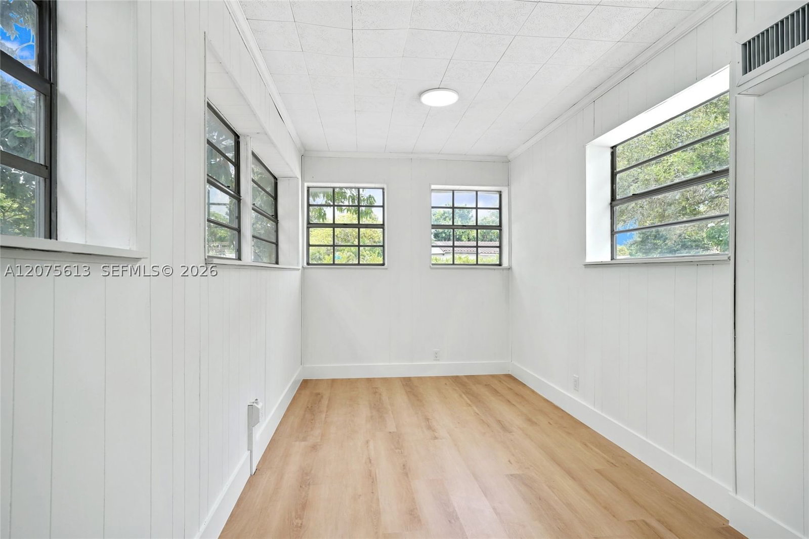 Real estate property located at 360 179th Ter, Miami-dade, North Ridge, Miami Gardens, FL