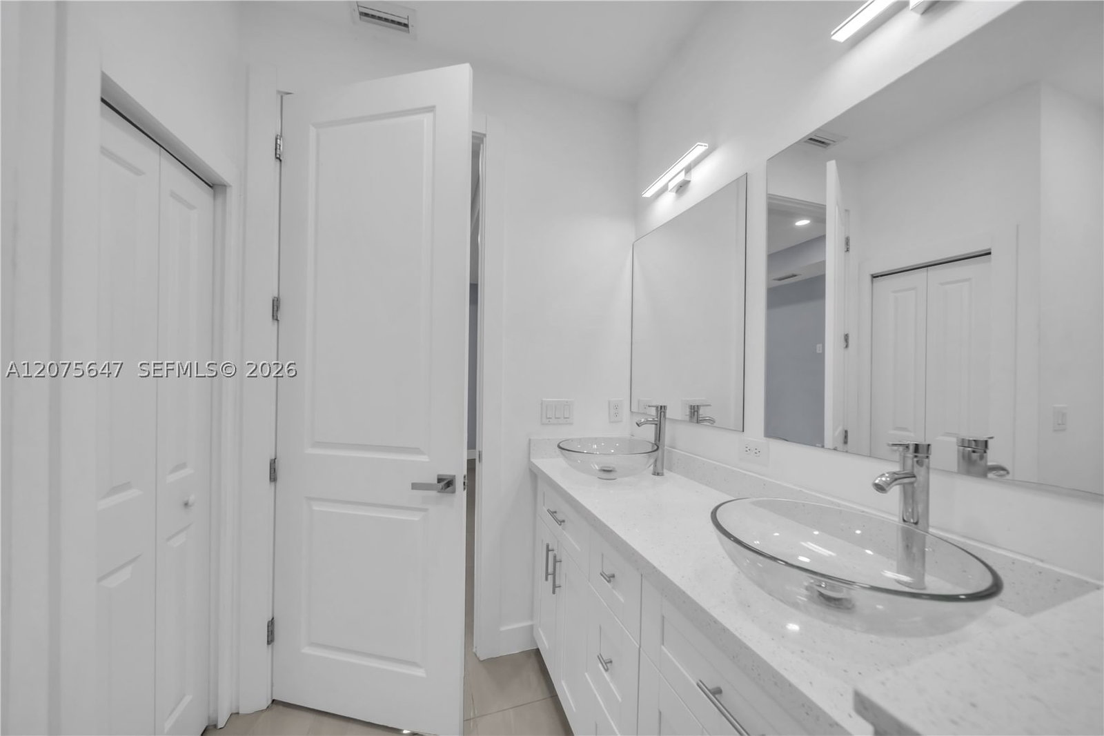 Real estate property located at 1901 E 7th ST, Lee, Lehigh Acres, Lehigh Acres, FL